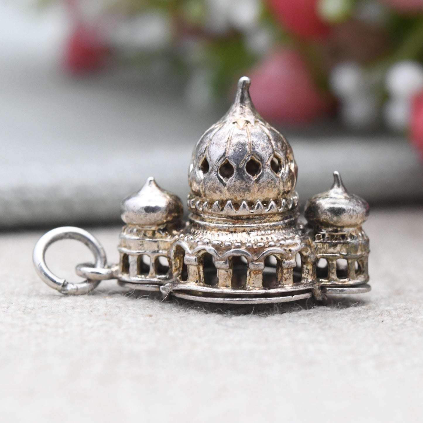Vintage Sterling Silver Brighton Pavilion Charm Pendant - British Souvenir Jewellery England Tourist | Charm Bracelet Necklace Pendant Gift