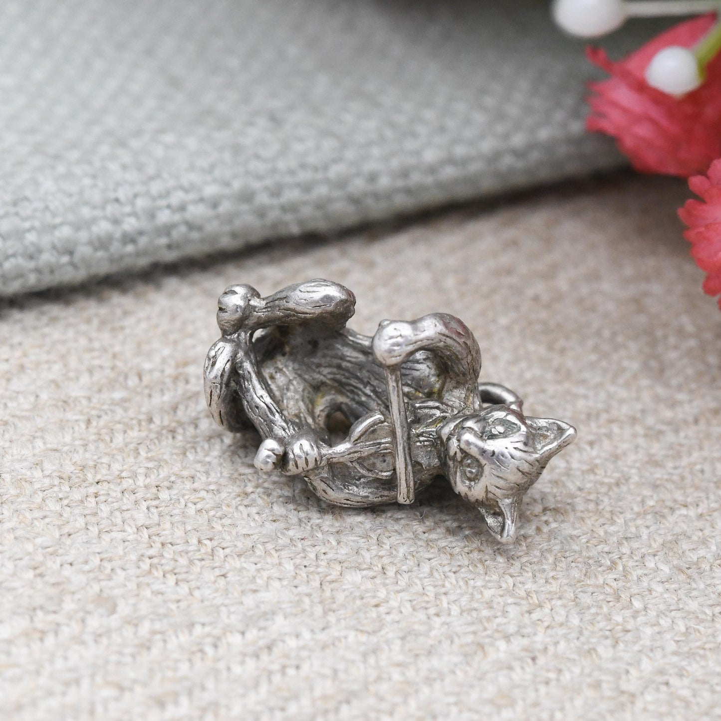 Vintage Sterling Silver Cat Playing a Fiddle Charm Pendant c. 1960s - Children's Nursery Rhyme Theme Charm | Sitting Cat Anthropomorphic