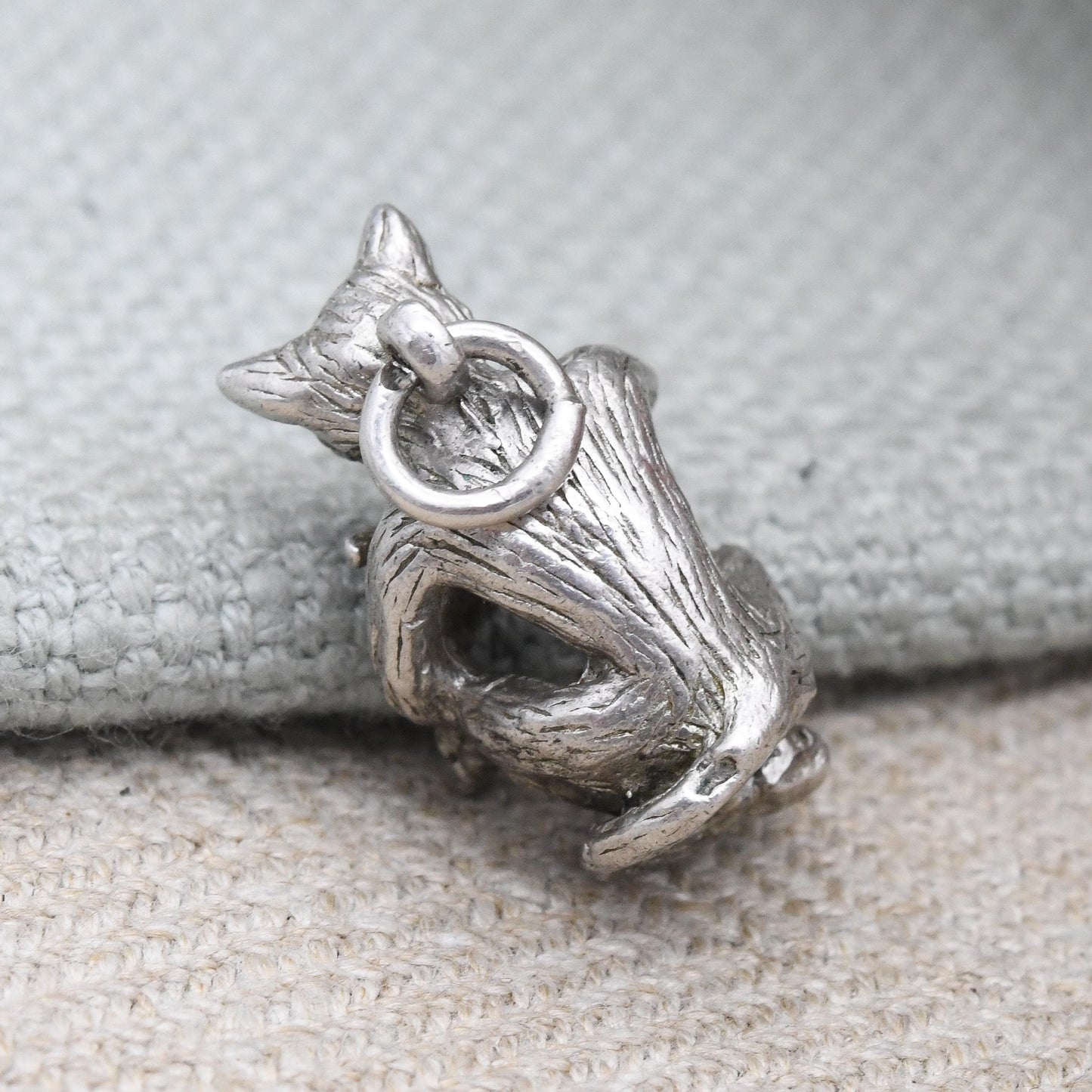 Vintage Sterling Silver Cat Playing a Fiddle Charm Pendant c. 1960s - Children's Nursery Rhyme Theme Charm | Sitting Cat Anthropomorphic