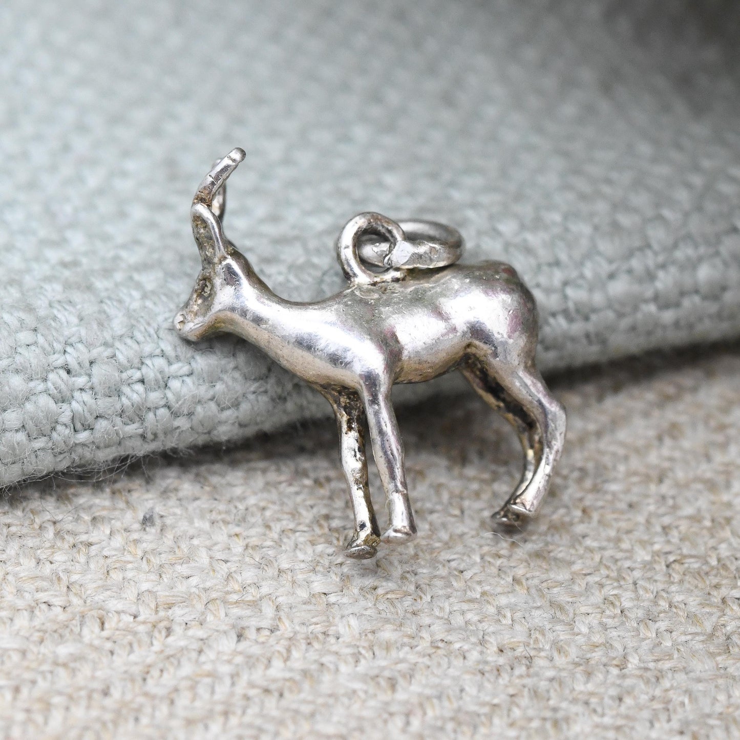 Vintage Sterling Silver Antelope Charm Pendant - Gazelle Pendant Deer with Horns Antlers | African Animal Jewellery Gift for Charm Bracelet