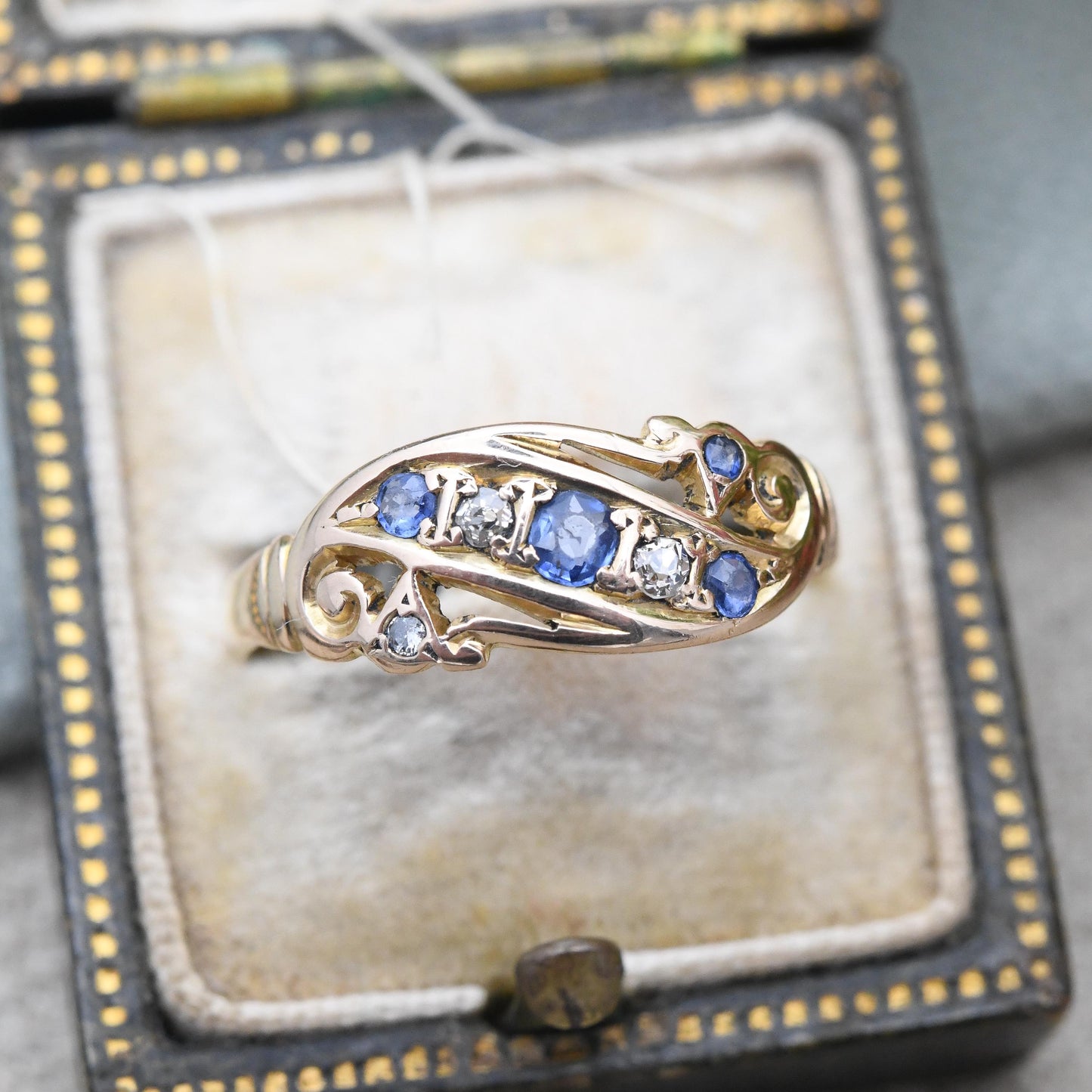 Antique 18ct Gold Sapphire and Diamond Ring c. 1910s Edwardian Era - Alternating Five Stone Engagement Ring | UK Size - R | US Size - 8 3/4