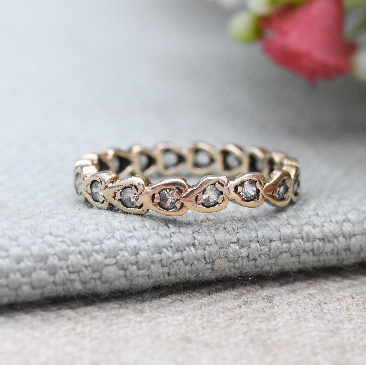 Vintage 9ct Gold Eternity Band Ring with Clear Stones 1963 - Love Heart Shape Stacking Ring Mid-Century Wedding | UK Size - L | US Size - 6