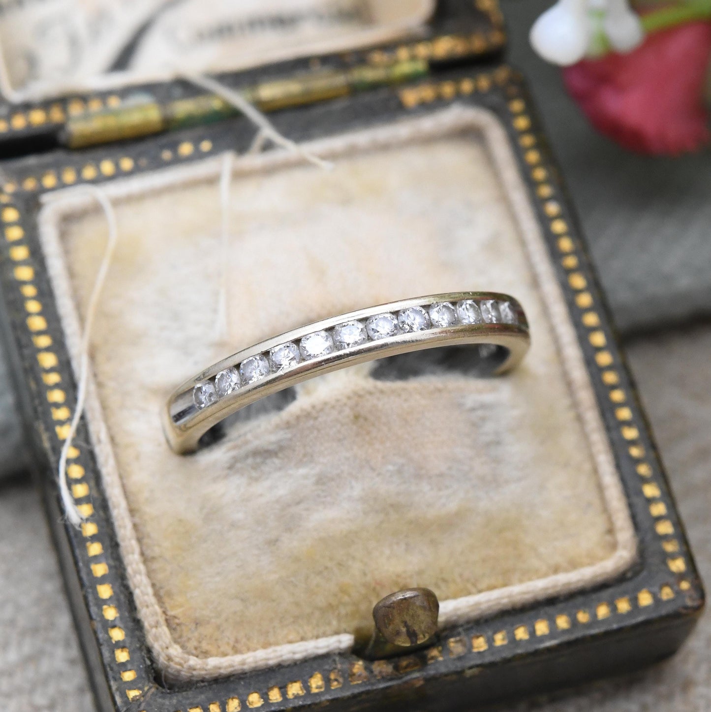 Vintage 18ct Gold Half Eternity Diamond Ring 25 Points 0.25 Carats - Channel Engagement Wedding Band Stacker | UK Size - M | US Size - 6 1/2