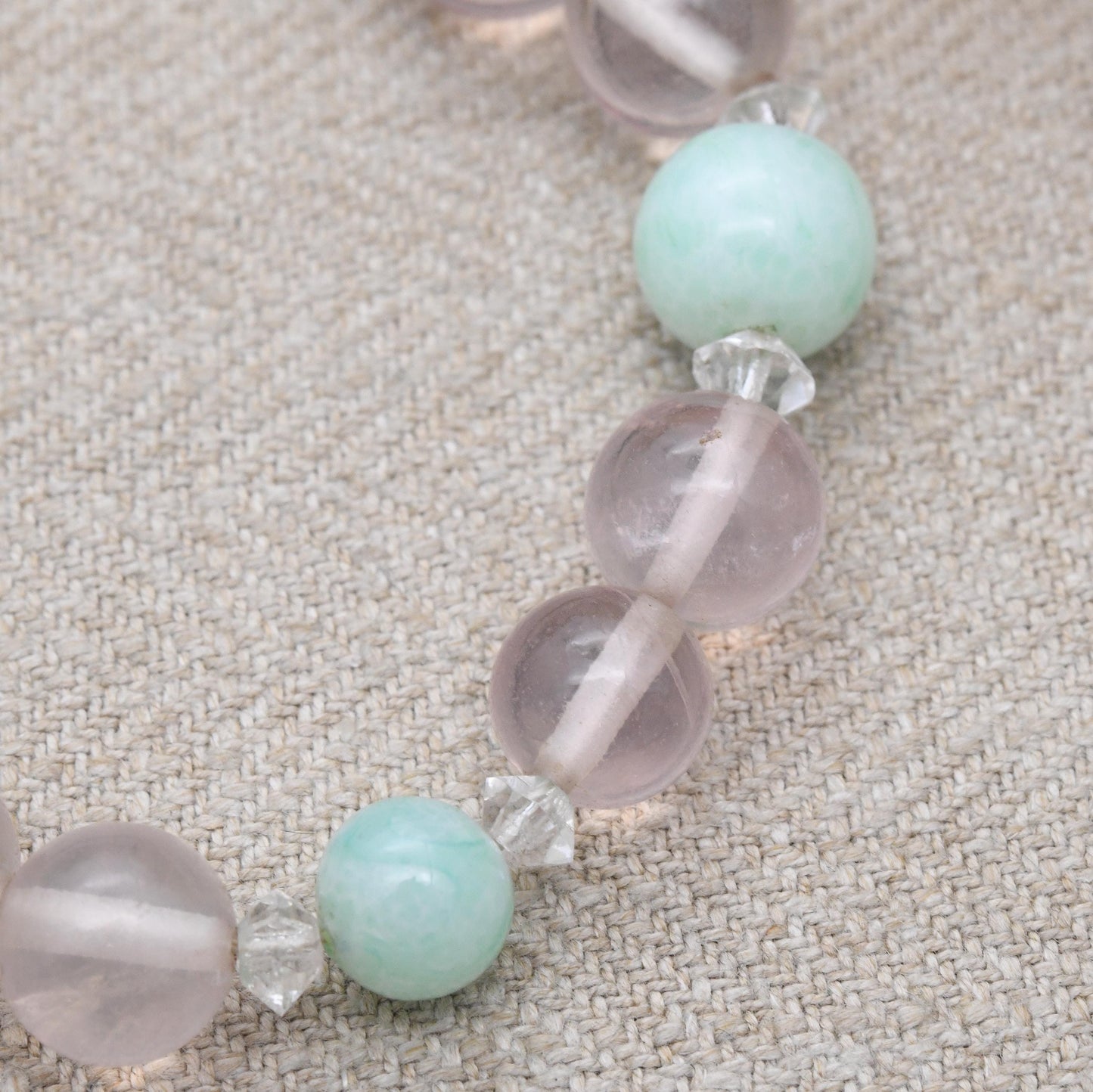 Vintage 9ct Gold Clasp Gemstone Necklace with Rose Quartz - Graduated Round Gem Beads Pink and Green Faceted Rock Crystal | Length 36cm 14"