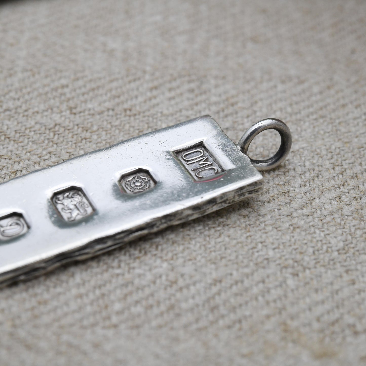 Vintage Sterling Silver Ingot Pendant 1978 - OMC Sheffield Hallmarks | Bark Effect Textured Edge Design | Mid-Century Necklace