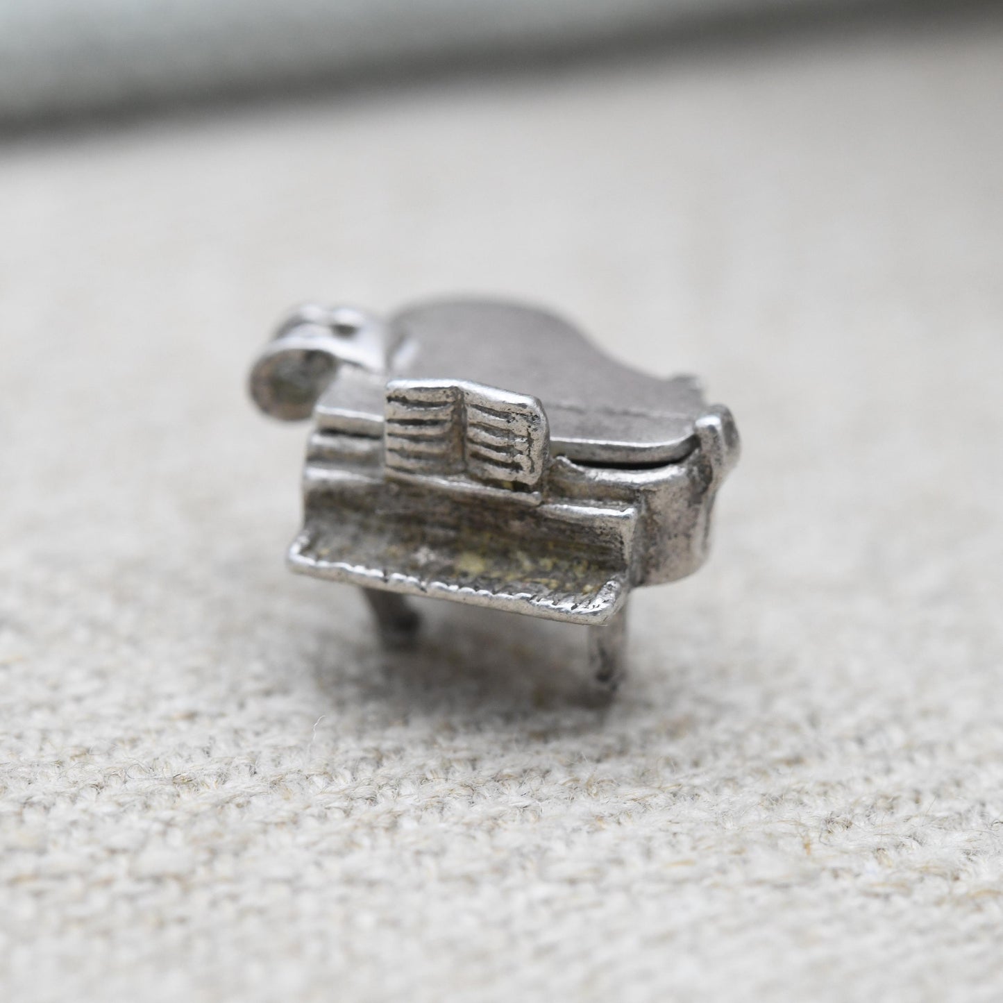 Vintage Sterling Silver Opening Piano Charm Pendant - Mouse Inside | Musical Instrument | Keys | Grand Piano | Music | Charm Bracelet