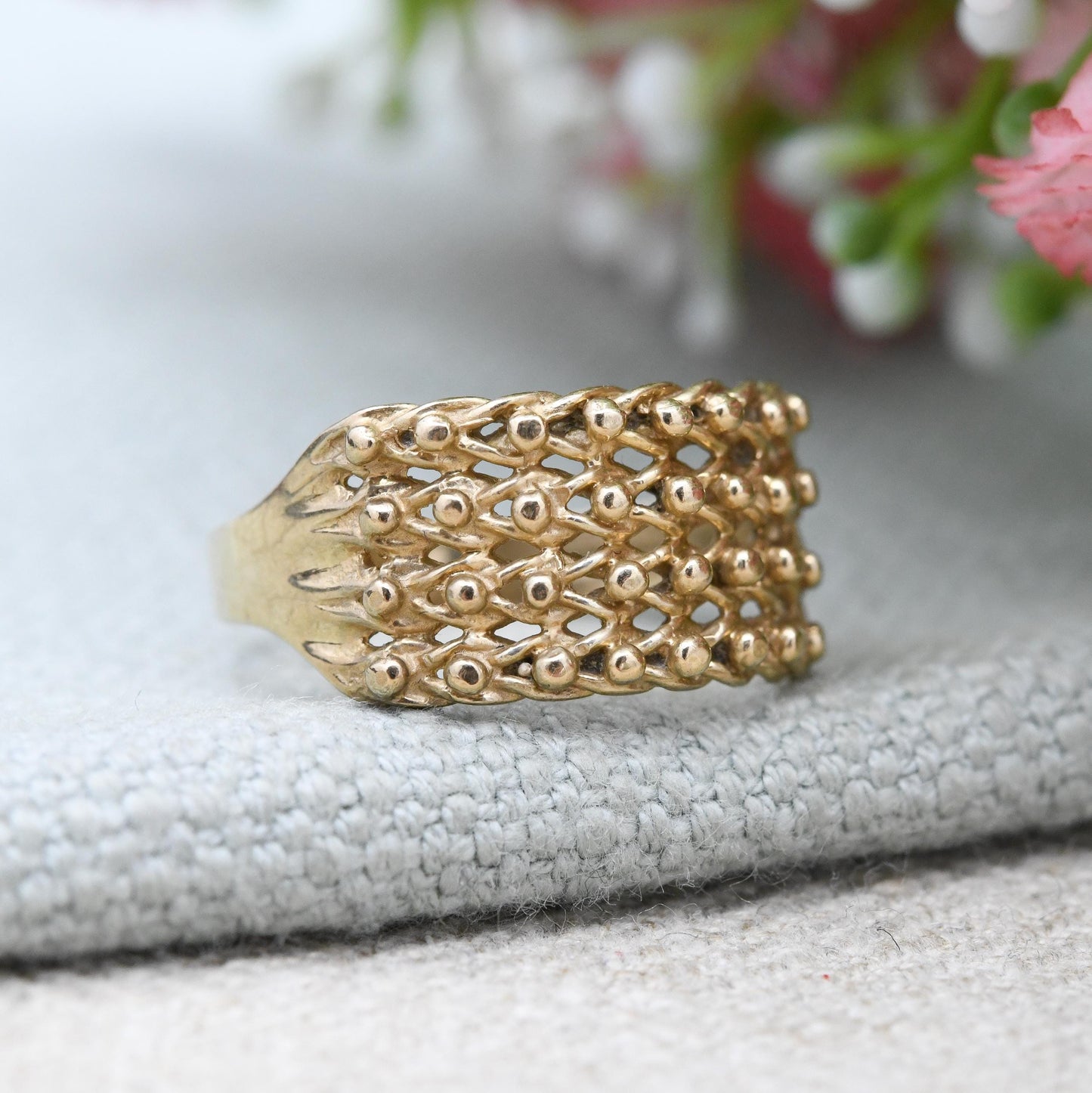 Vintage 9ct Gold Keeper Ring - Four Row Textured Knotted Band Love Symbol | Everyday Gold Jewellery | UK Size - R 1/2 | US Size - 8 3/4