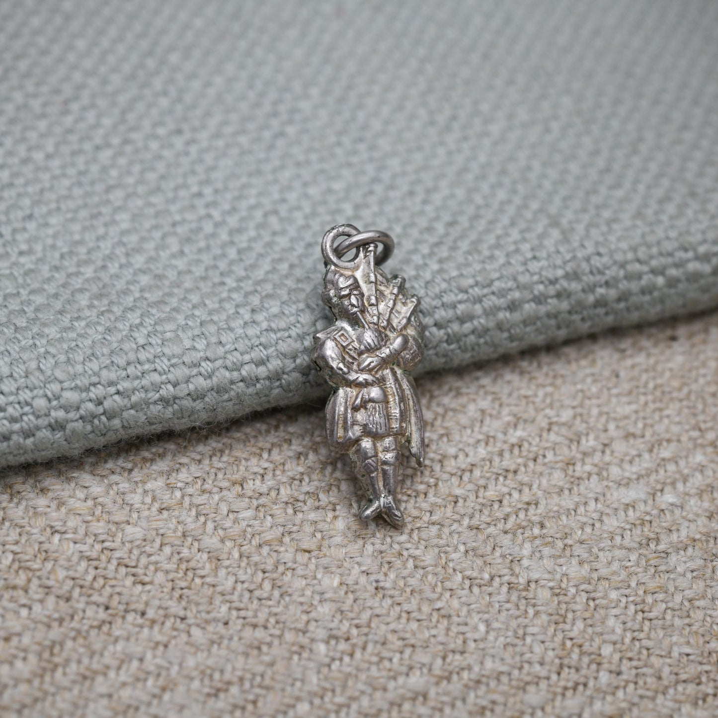 Vintage Sterling Silver Bagpiper Charm Pendant - Scotland | Great Highland Music | Patriotic Tartan | Souvenir Gift for Charm Bracelet