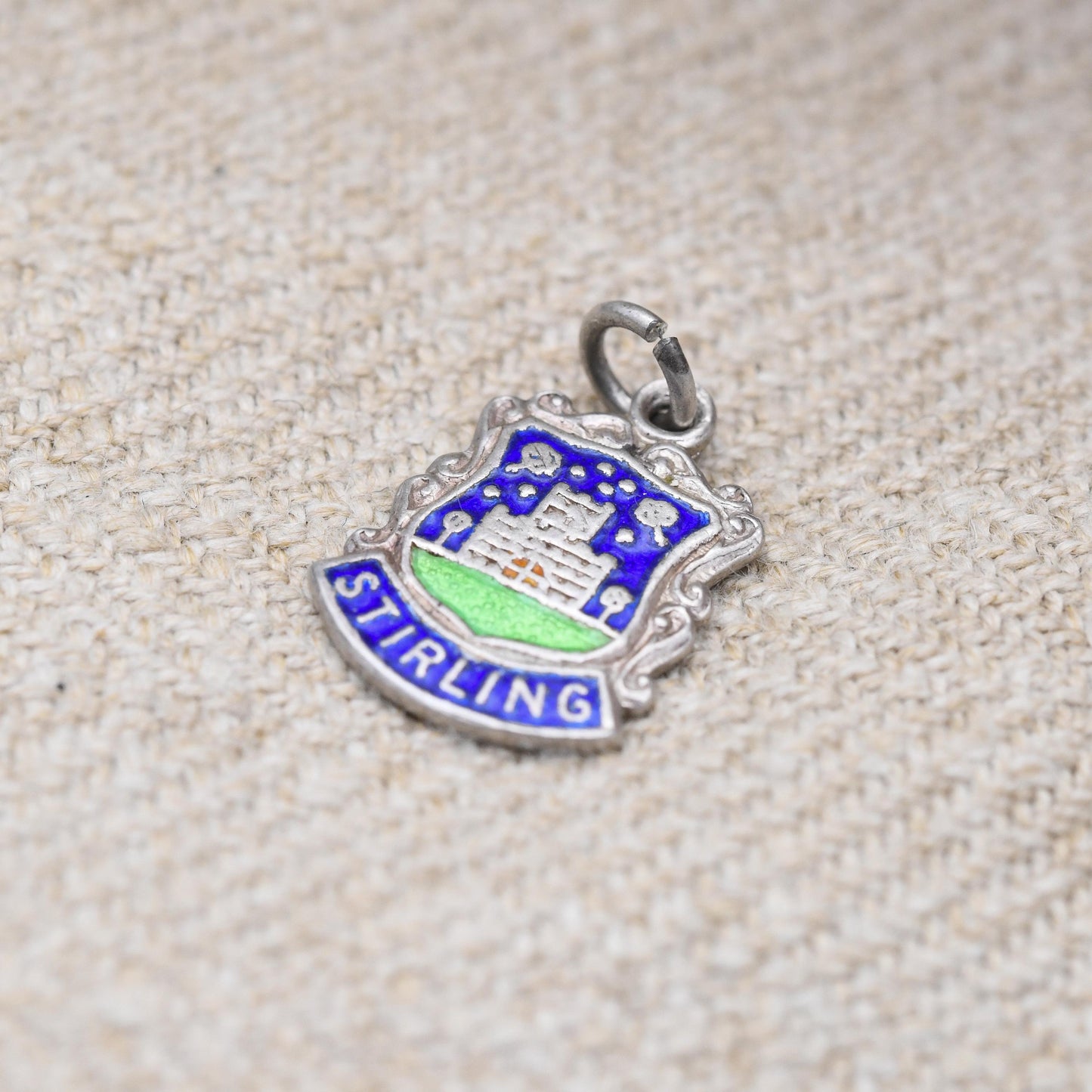 Vintage Sterling Silver Stirling Enamel Souvenir Shield Charm Pendant - Scotland | Travel | Tourist | Souvenir Gift for Charm Bracelet