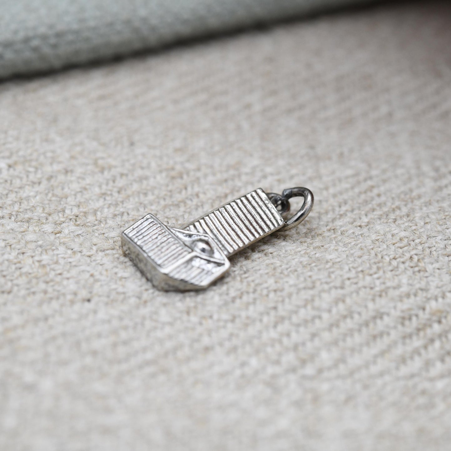 Vintage Sterling Silver United Nations Charm Pendant - UN | Politics | New York | Landmark | Souvenir Gift for Charm Bracelet