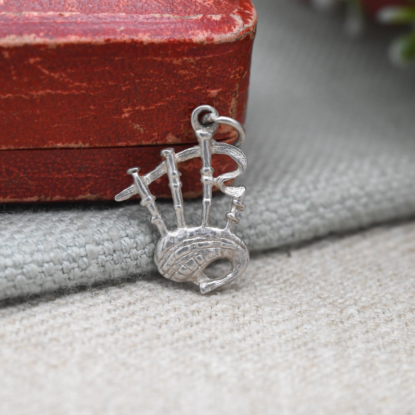 Vintage Sterling Silver Bagpipes Charm Pendant - Scotland | Great Highland Music | Patriotic Bagpipes | Souvenir Gift for Charm Bracelet