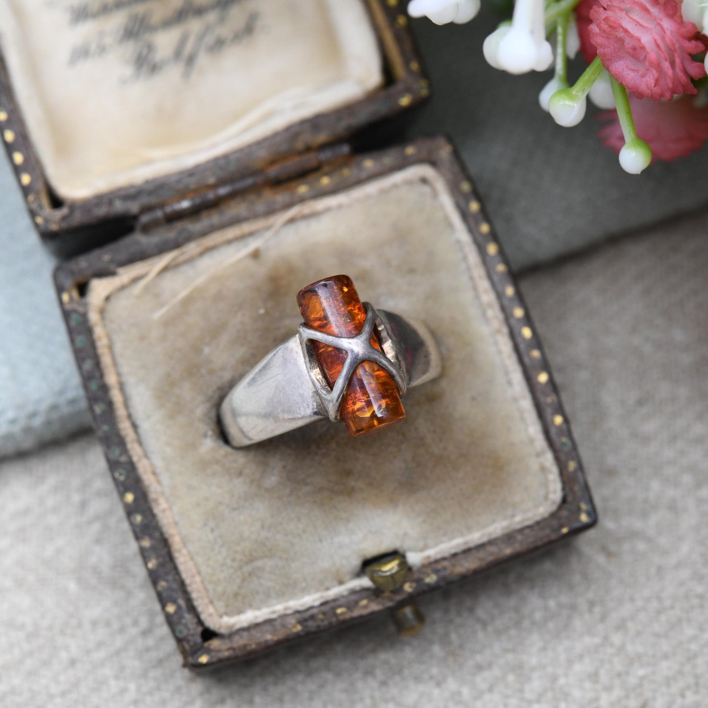 Vintage Sterling Silver Baltic Amber Ring Cylindrical - Chunky Modernist Silver Ring Cylinder Shape Stone | UK Size - P | US Size - 7 3/4