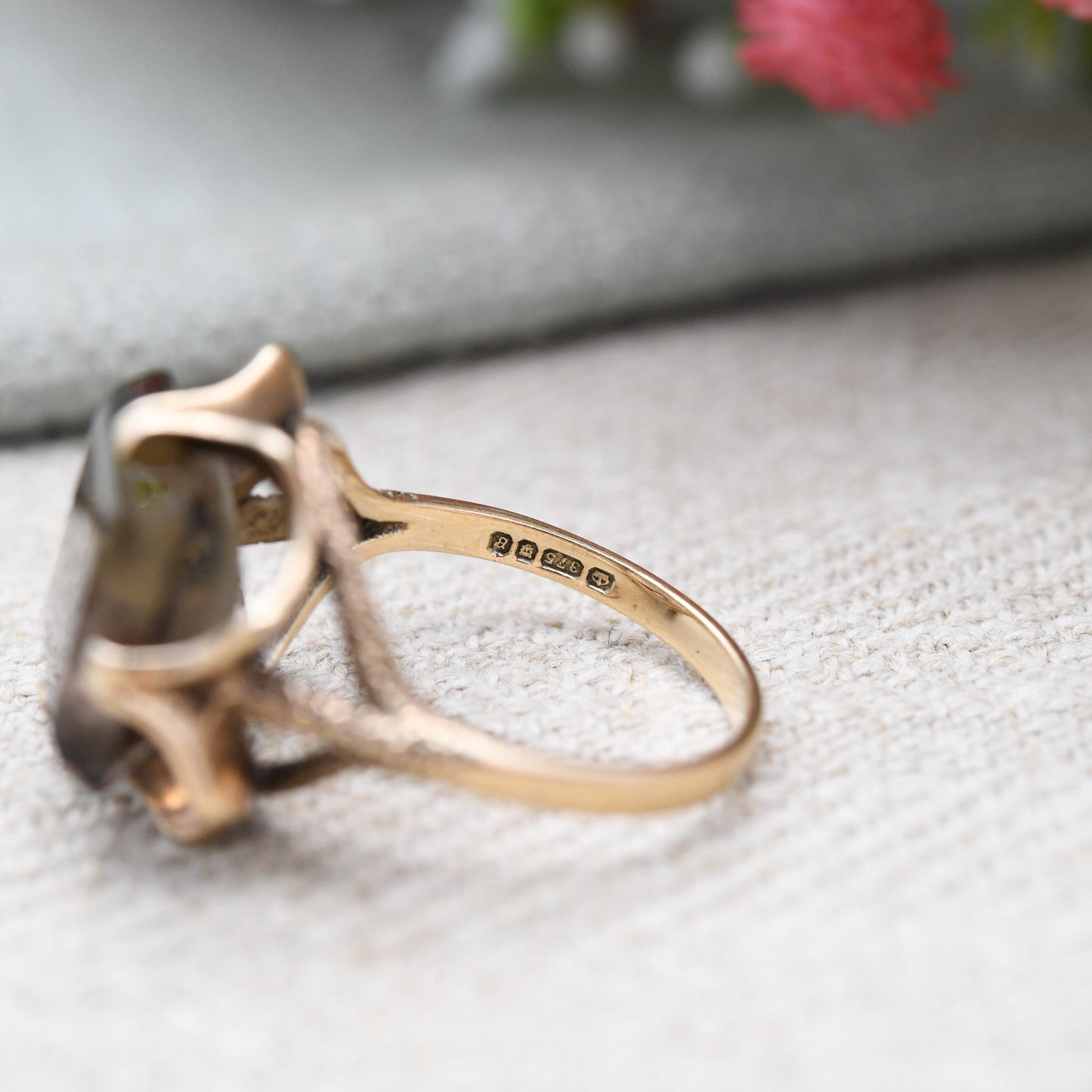 Vintage 9ct Gold Smoky Quartz Statement Ring 1976 - Mid-Century Large Square Brown Gemstone Cocktail Ring | UK Size - M | US Size - 6 1/2