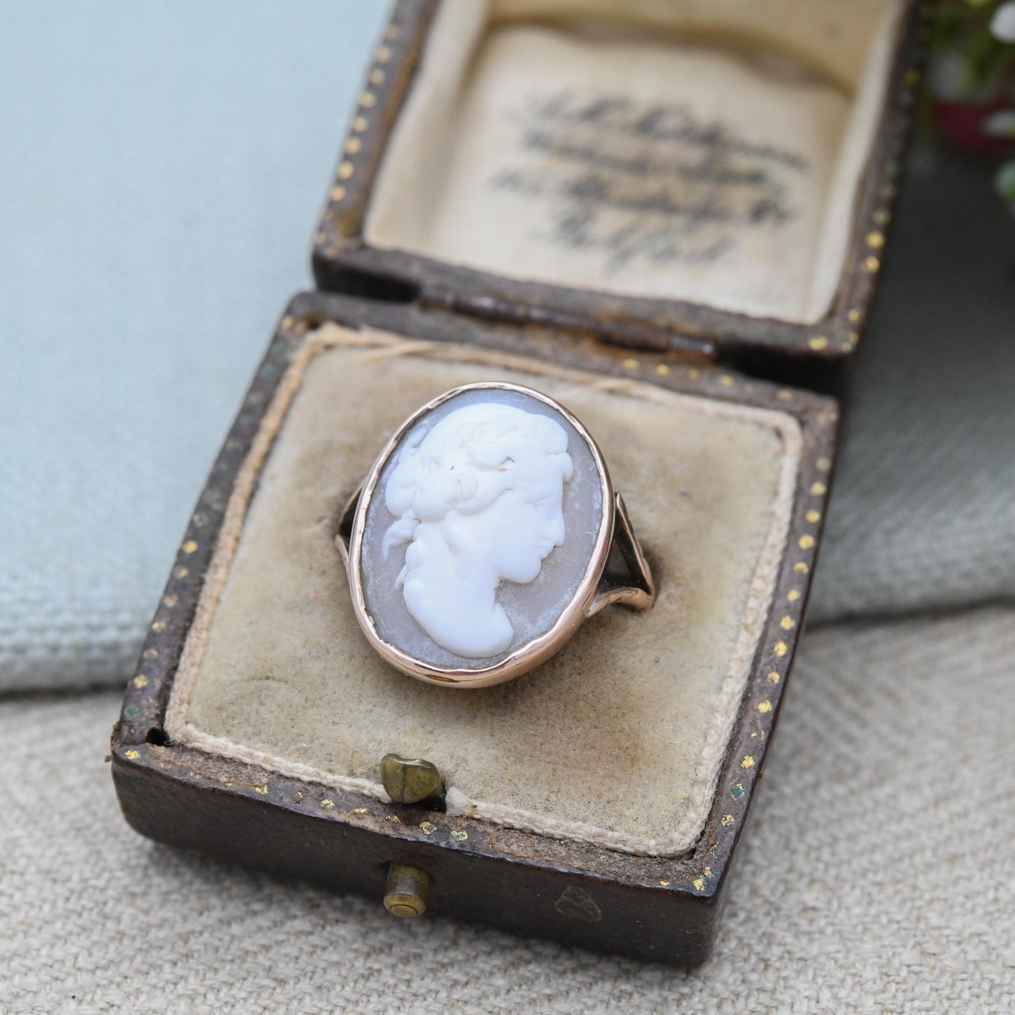 Antique 9ct Rose Gold Cameo Ring - Large Carved Shell Face | Ancient Classical Figure | Raised Cameo | UK Size - M | US Size - 6 1/2