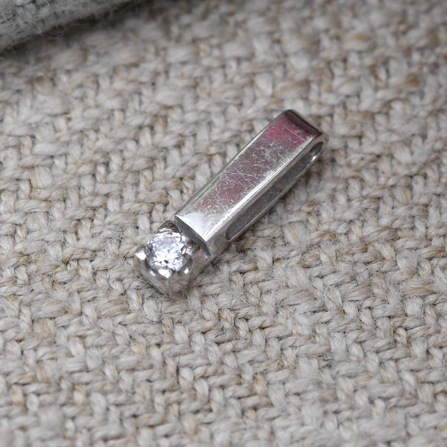 Vintage 9ct White Gold CZ Pendant Italian - Solid Gold Minimalist Gift for Her | Little Bar Pendant Charm | Illusion Tension Set