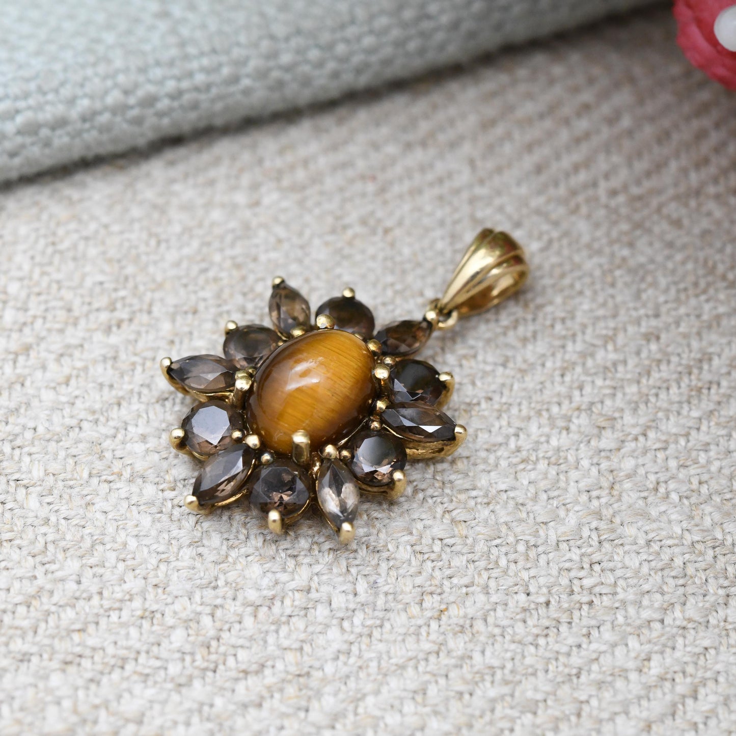 Vintage 9ct Gold Tiger's Eye and Smoky Quartz Pendant - Gemstone Cluster Ornate | Star Pendant