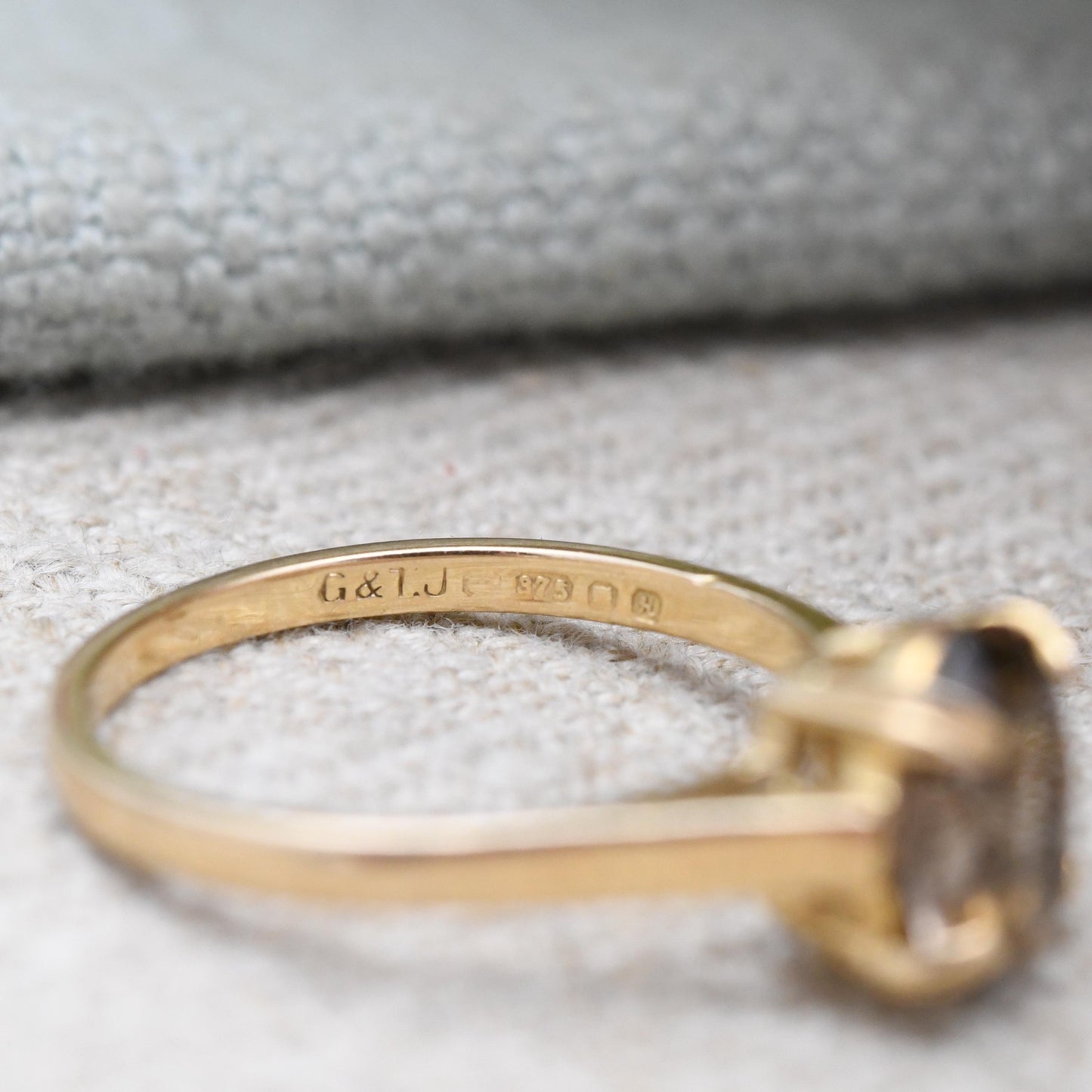 Vintage 9ct Gold Ring Smoky Quartz Statement Ring 1982 - Mid-Century Large Gemstone | UK Size - L 1/2 | US Size - 6