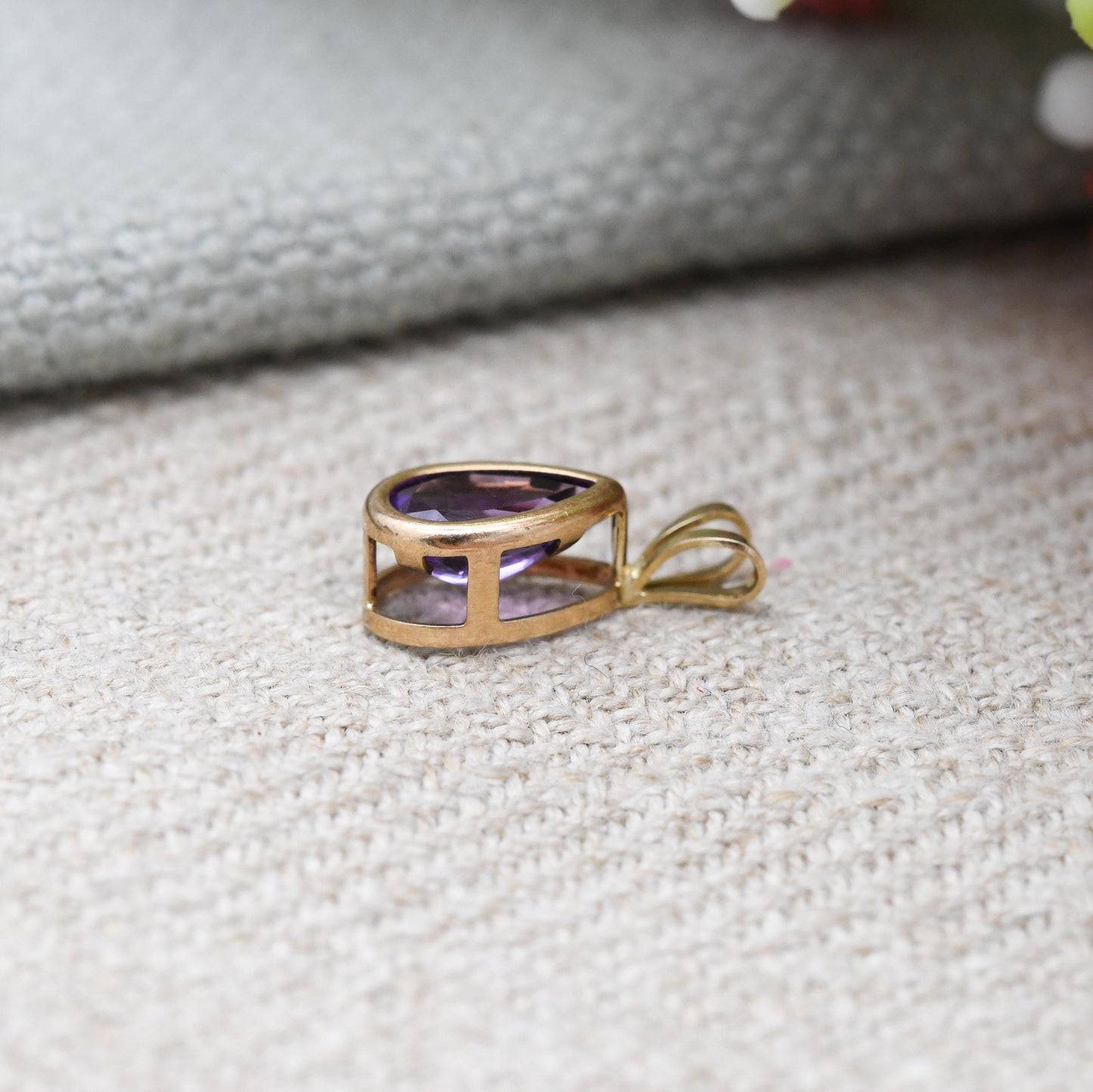 Vintage 9ct Gold Amethyst Pendant - Teardrop Shape Pretty Gold Charm Gift for Her | Mid-Century Dramatic | Large Purple Stone