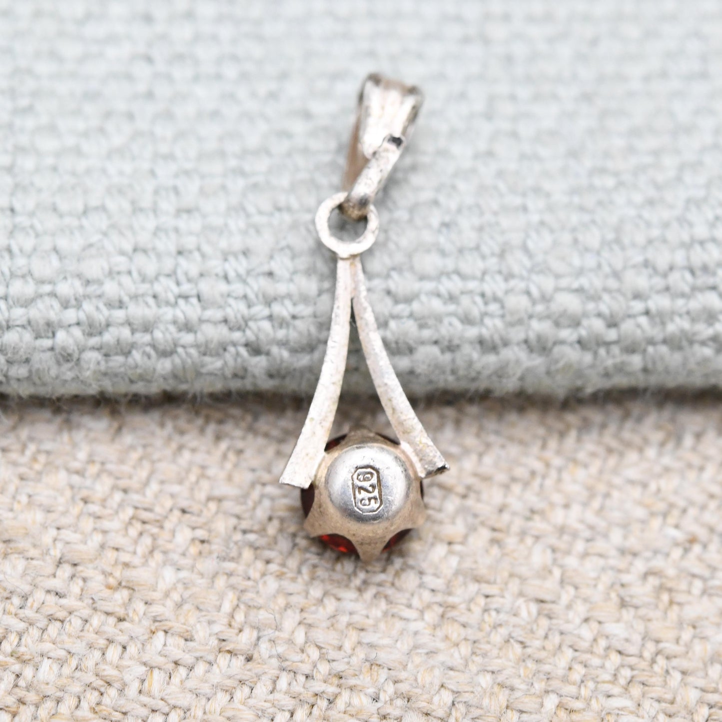 Vintage Sterling Silver Red Stone Solitaire Pendant - Small Sparkly Pendant Charm for Charm Necklace