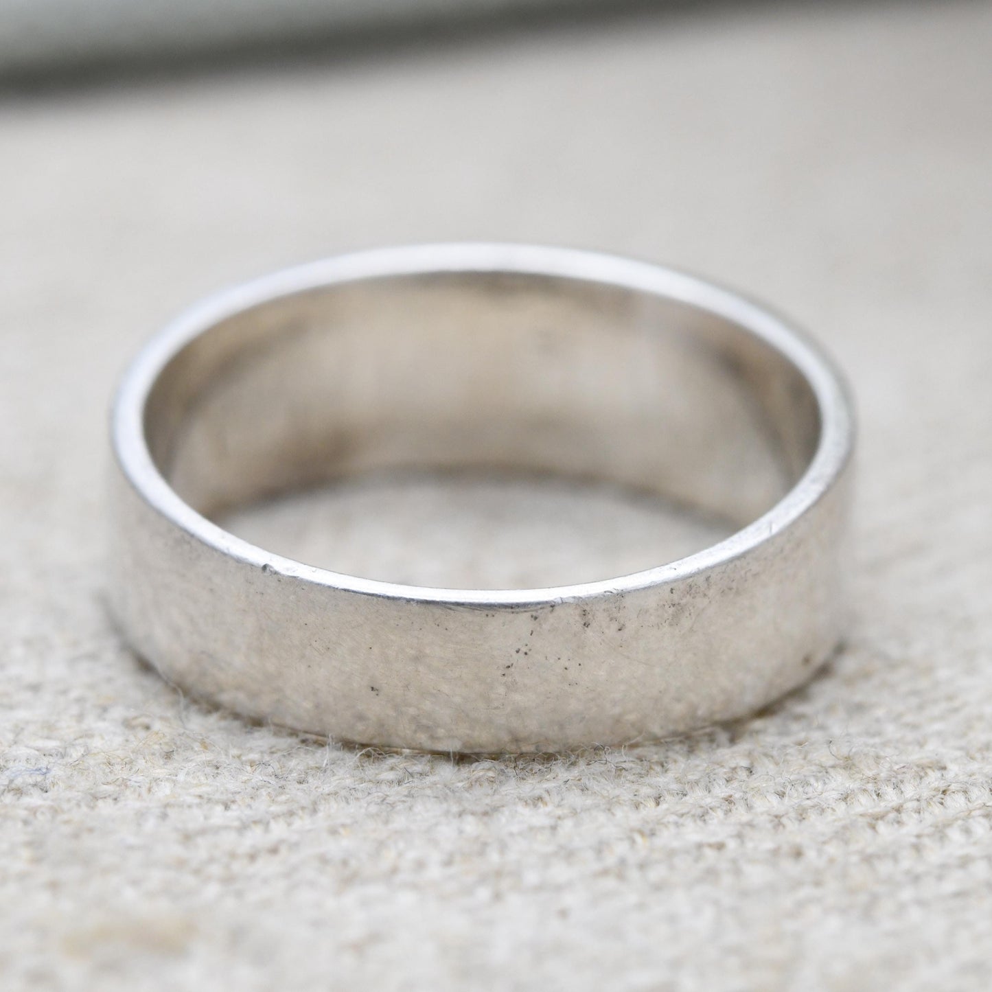 Vintage Sterling Silver Textured Band Ring with Maze Design - Unisex | Minimalist | UK Size - U | US Size - 10 1/2