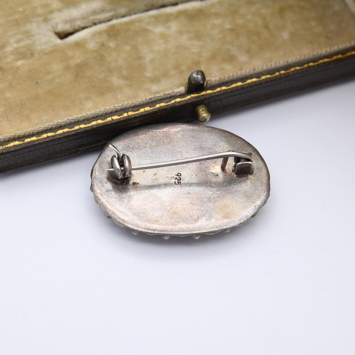 Vintage Sterling Silver Carnelian Cabochon Brooch c. 1980s -Chunky Ball Design | Red Gemstone Jewellery Gift