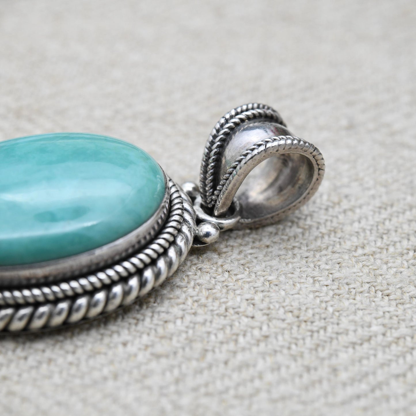 Suarti Sterling Silver Turquoise QVC Pendant - Cabochon Large Blue Stone with Rope Twist Surround | Gift for Pendant Necklace