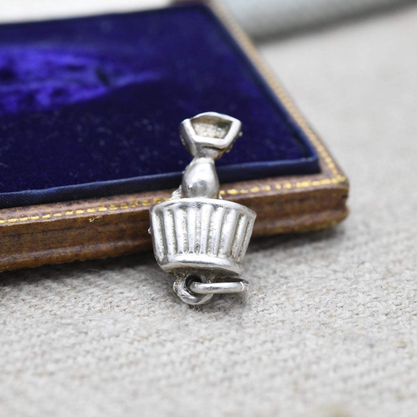 Vintage Sterling Silver Lamp Charm Pendant - Light | Cute | Lighting | Bed Side Lamp | Gift for Charm Bracelet