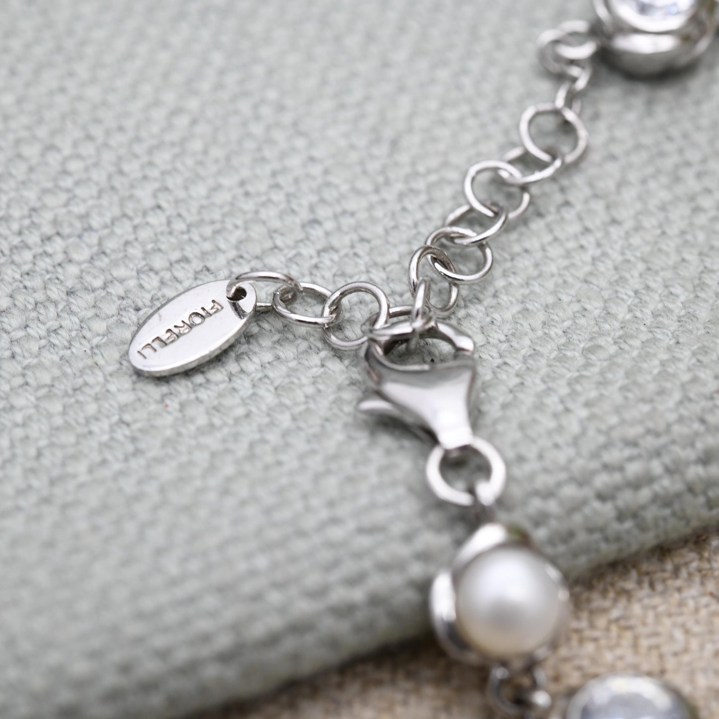 Vintage Fiorelli Sterling Silver White Stone and Pearl Chain Bracelet - Rounded Curb Links | Charm | Beautiful Bracelet