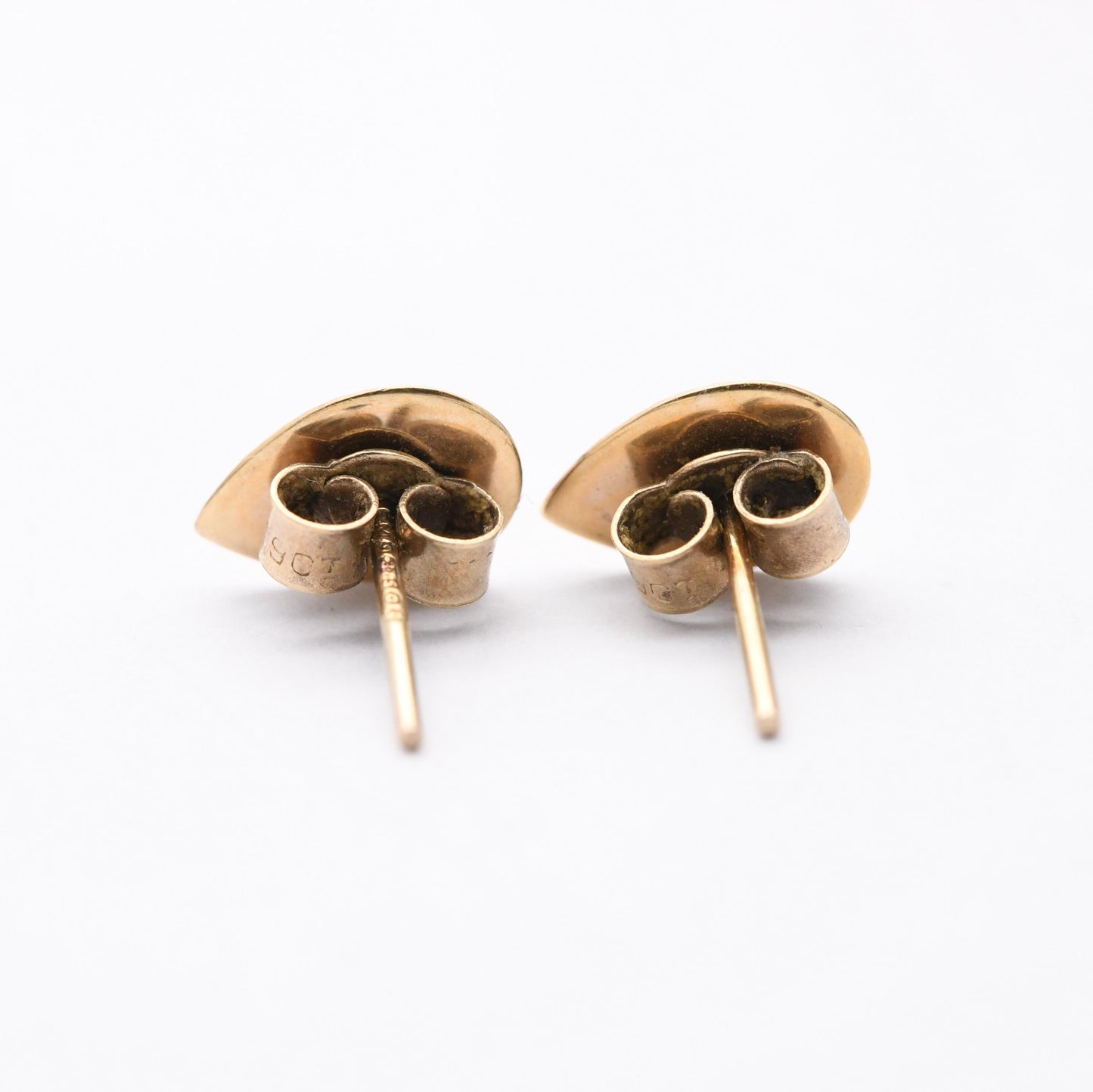 Vintage 9ct Gold Leaf Stud Earrings - Mid-Century Textured Leaves | Delicate Gold Studs | Gift for Her | Butterfly Backs