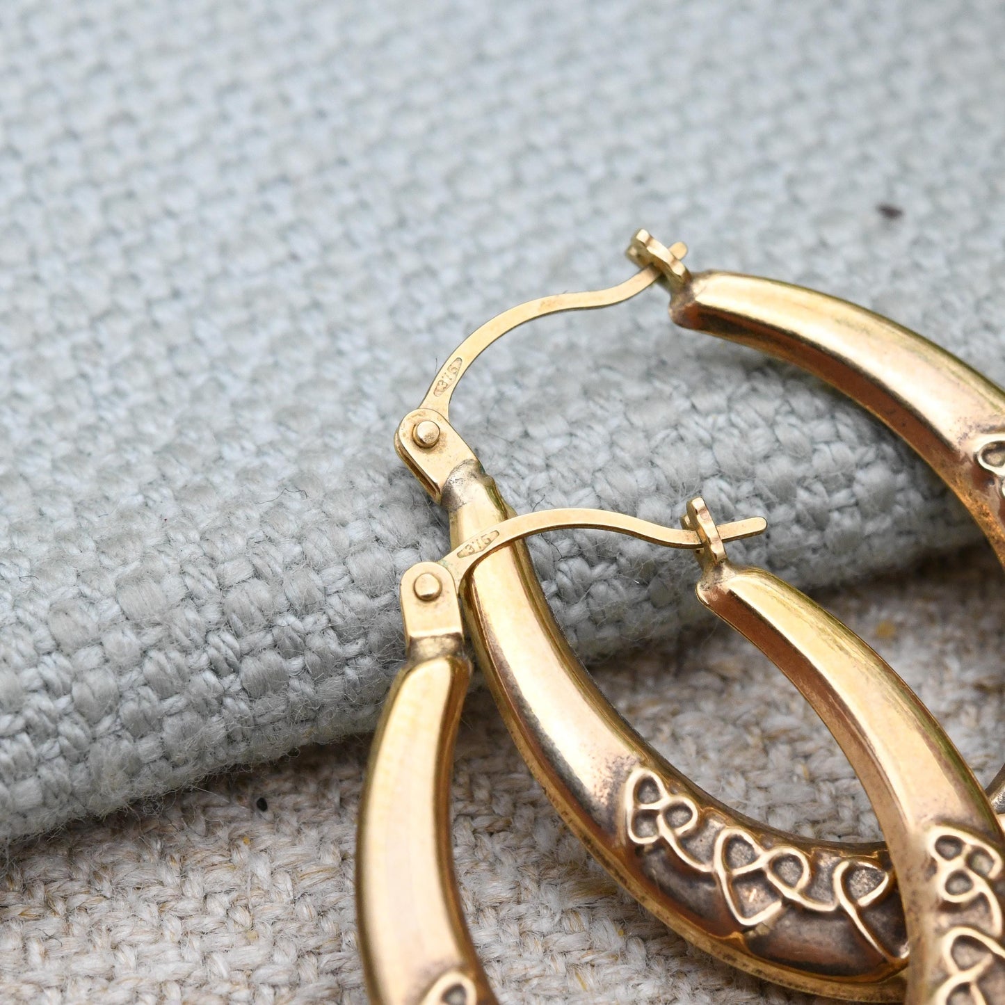 9ct Gold Celtic Hoop Earrings - Heart Design | Hollow Hoops | yellow Gold | Pretty Gold Jewellery Gift for Her