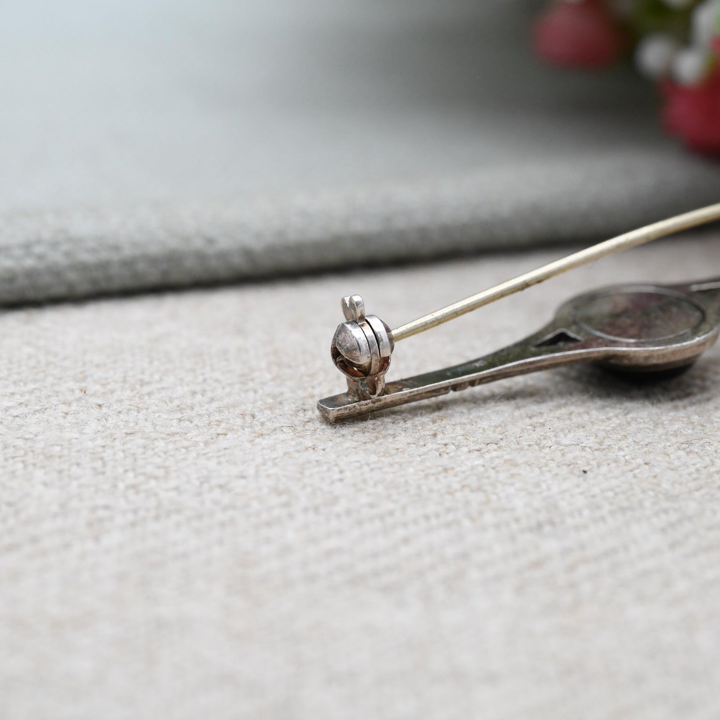 Vintage Sterling Silver Black Onyx Bar Brooch - Openwork Design | Oval Cabochon Black Stone