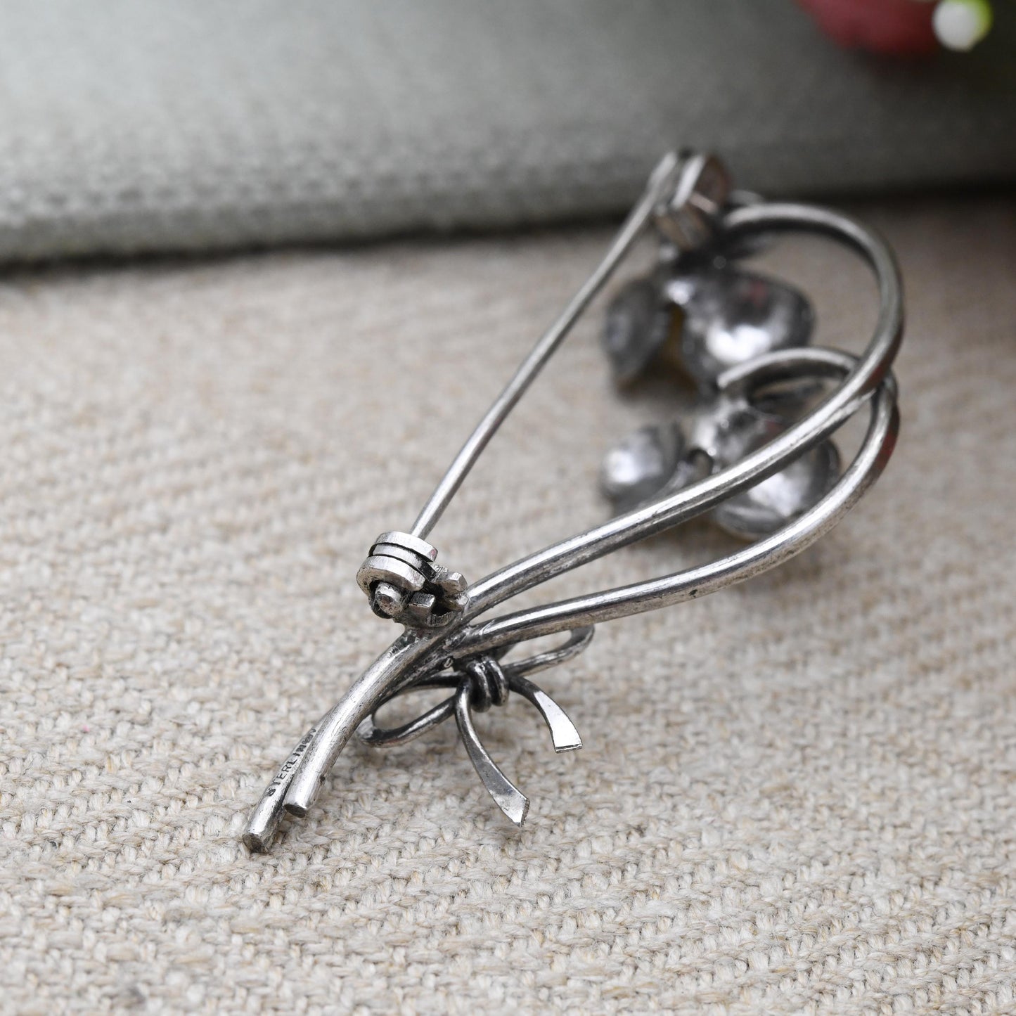 Vintage Silver Openwork Three Leaf Clover Pearl Brooch c. 1960s - Floral and Ribbon Bow Statement Pin | Gift for Her