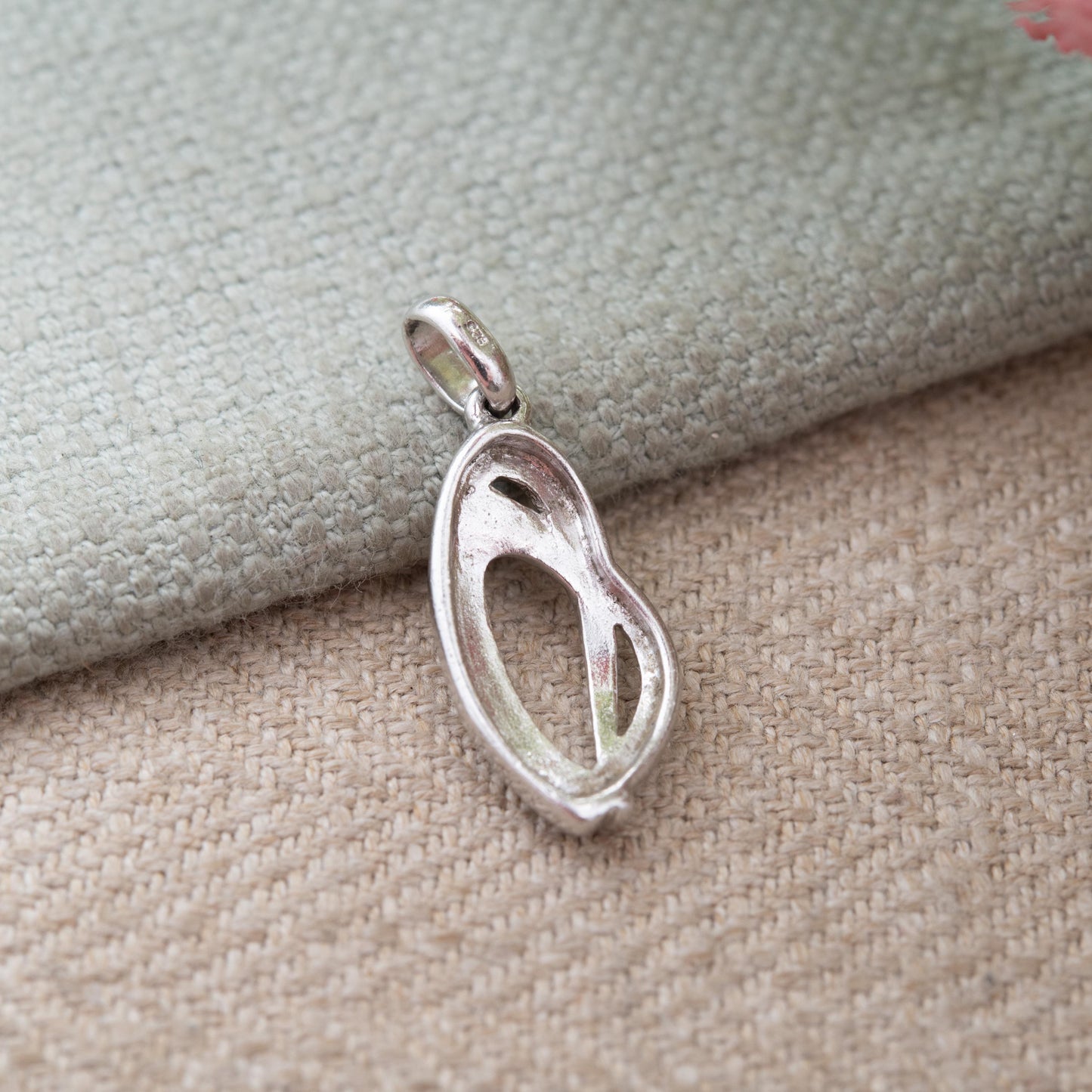 Vintage Sterling Silver Minimalist Knot Pendant Charm - Twisted Openwork Knot Jewellery | Gift for Charm Necklace