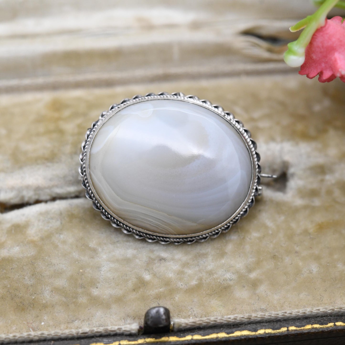 Antique Silver Agate Cabochon Brooch c. 1910s - Milgrain and Rope Twist Setting