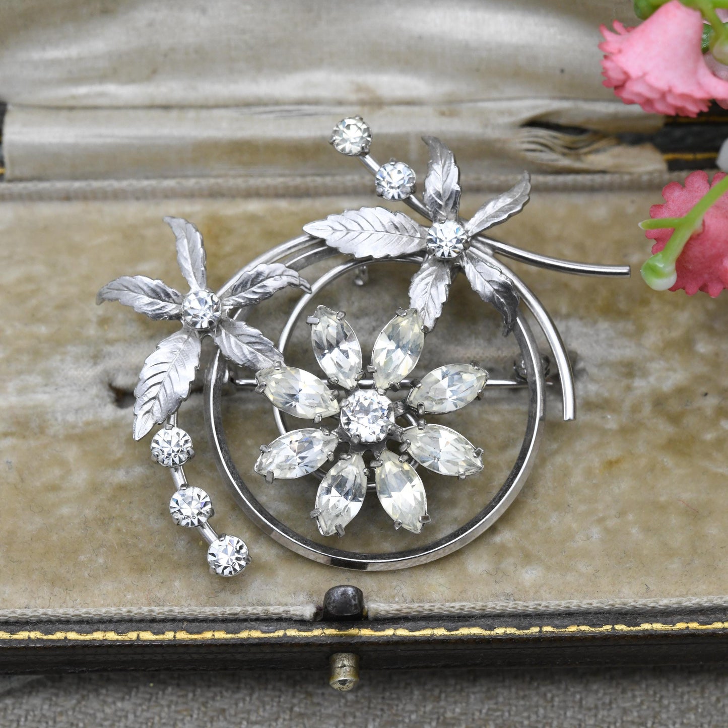 Vintage Krementz Floral Clear Stone Brooch - Beautiful Flowers and Clear Gemstones on an Openwork Mount | Gift for Her