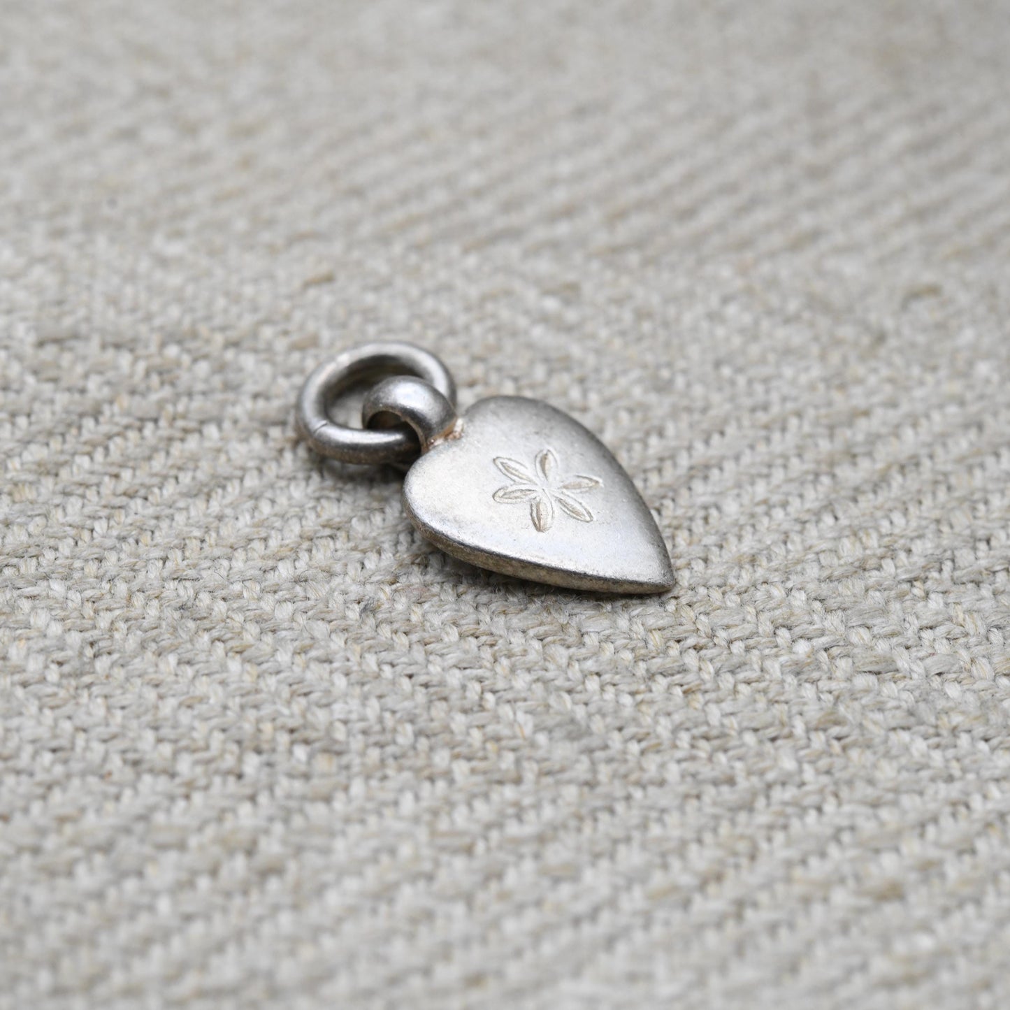 Vintage Sterling Silver Love Heart Charm Pendant with Engraved Flower - Small Puffed Love Heart | Gift for Charm Bracelet