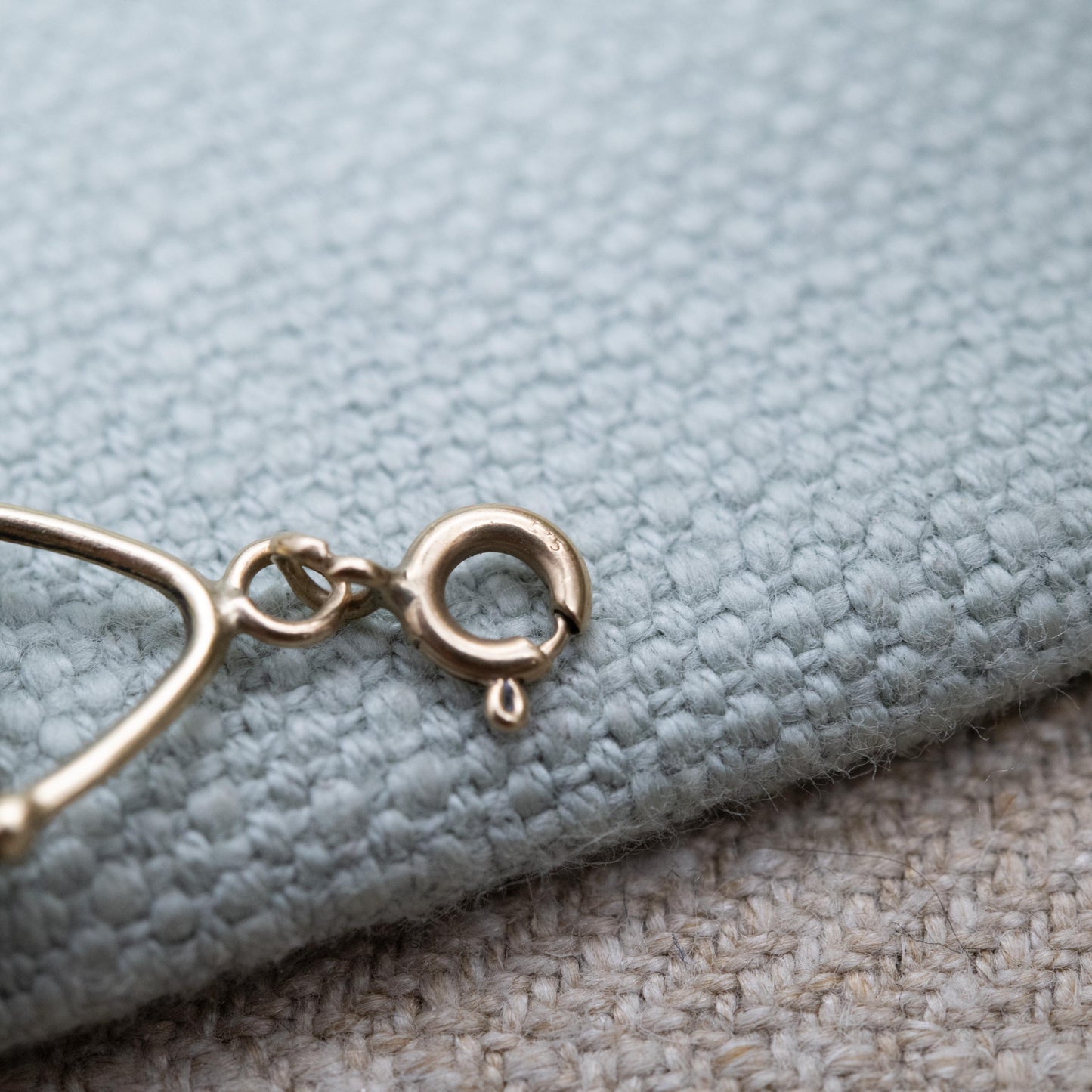 Vintage 9ct Gold Handbag Charm Pendant with Spring Ring Clip c. 2000s