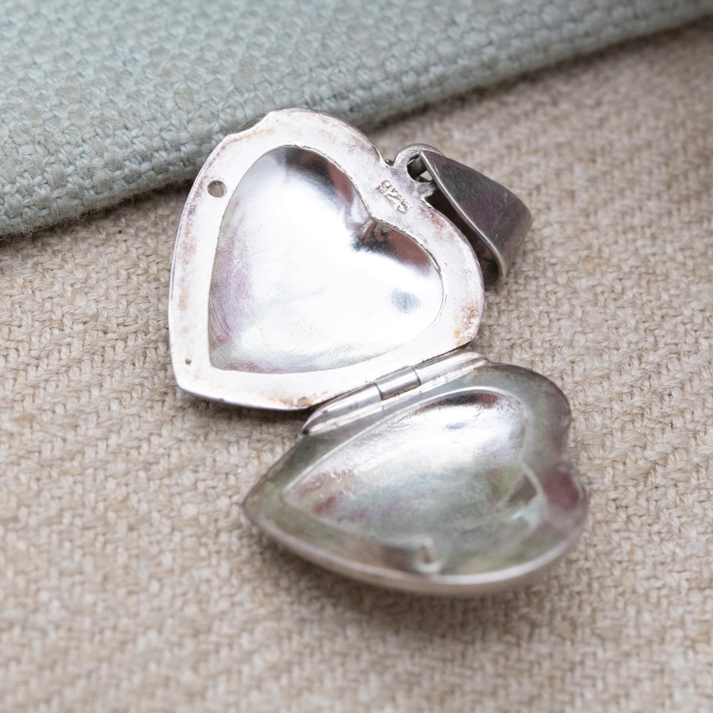 Vintage Sterling Silver Heart Locket Pendant - Mid-Century Silver Jewellery Puffed Love Heart Shape Locket | Pretty Gift for Her