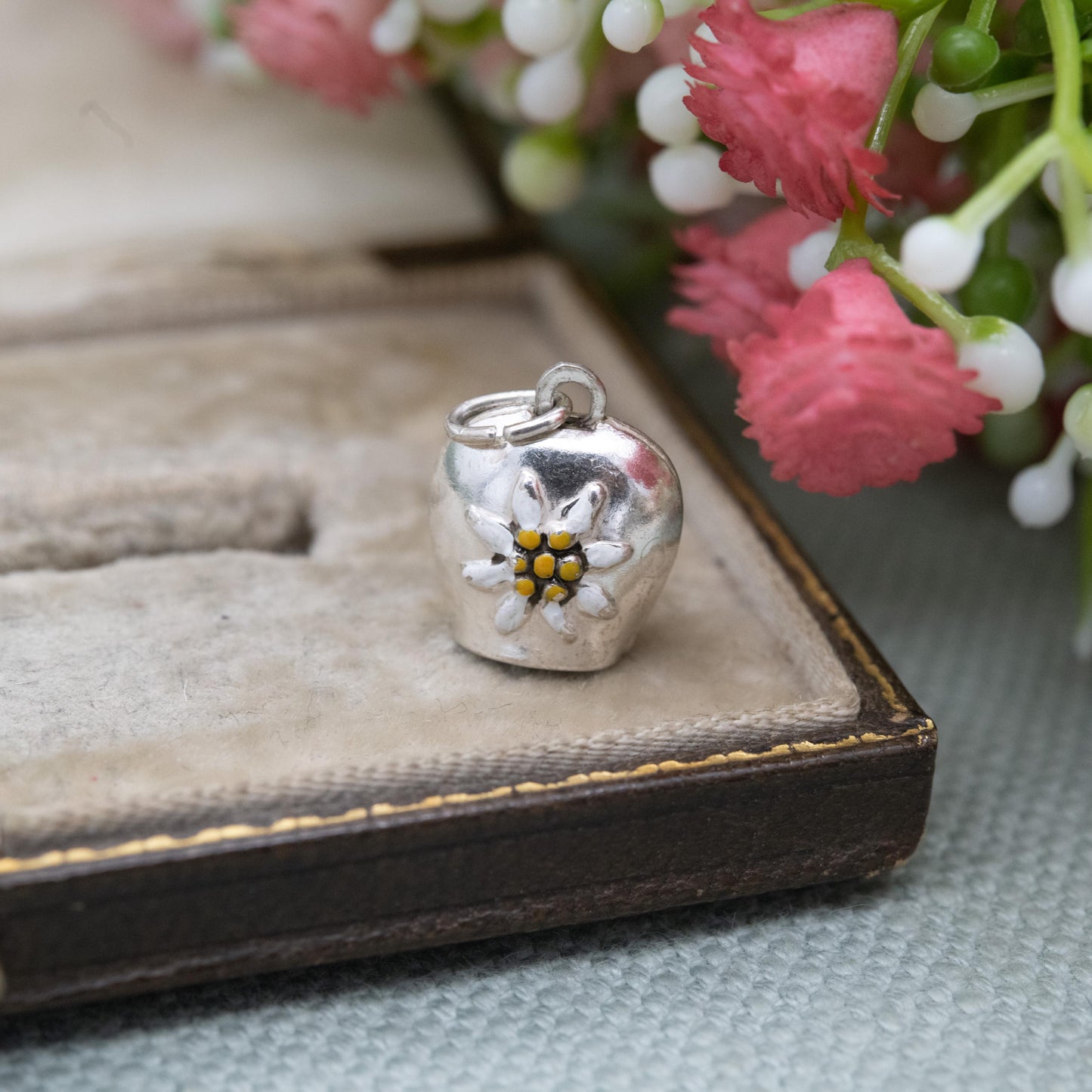 Vintage Silver Enamel Daisy Cow Bell Charm Pendant - Enamel Articulated with Moving Tongue | Gift for Charm Bracelet