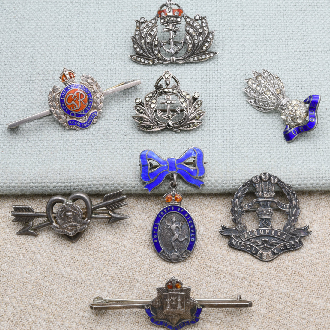Sweetheart Jewellery: Tokens of Devotion in Times of War