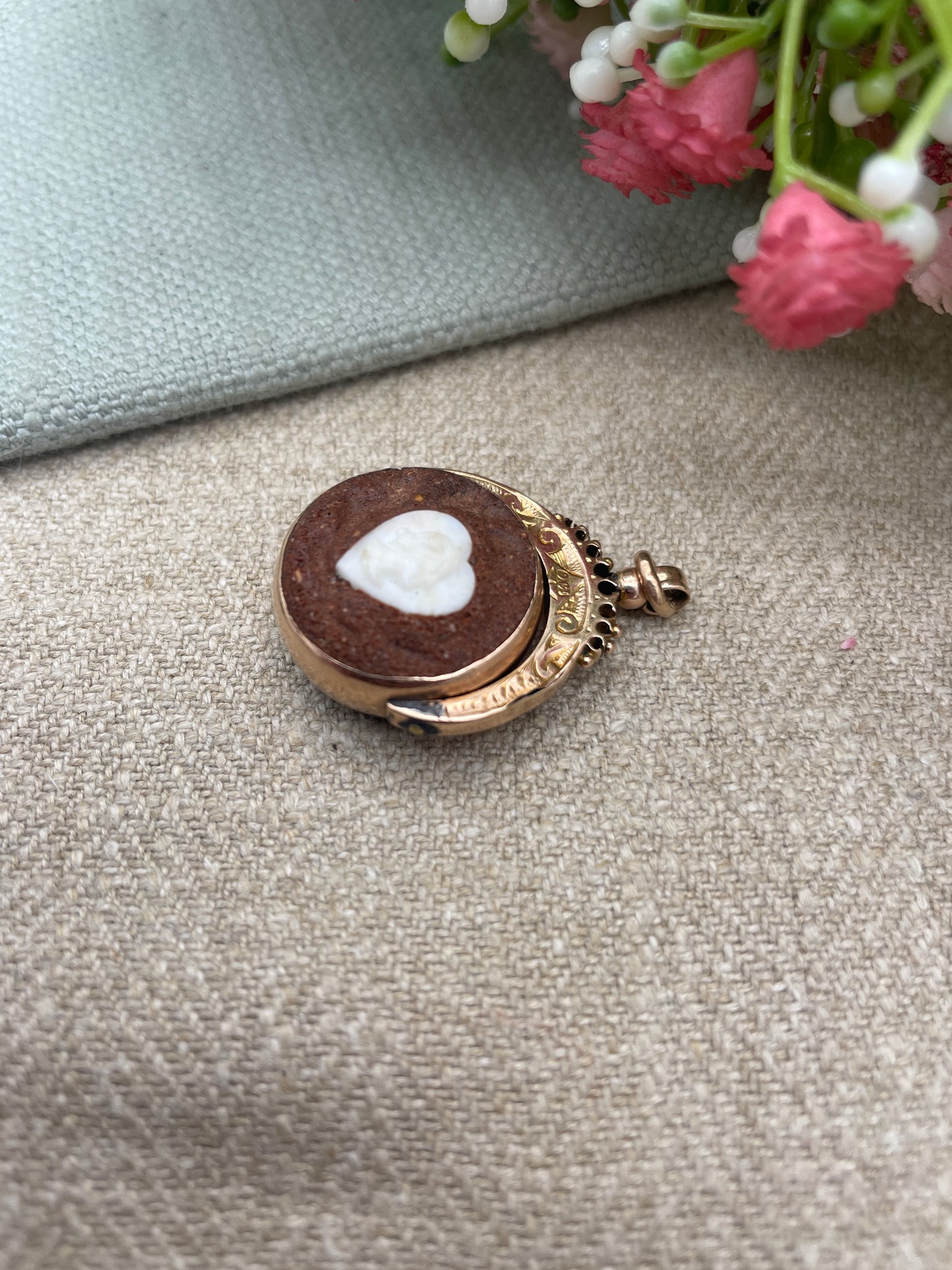 Antique 9ct Gold Spinner Fob Pendant