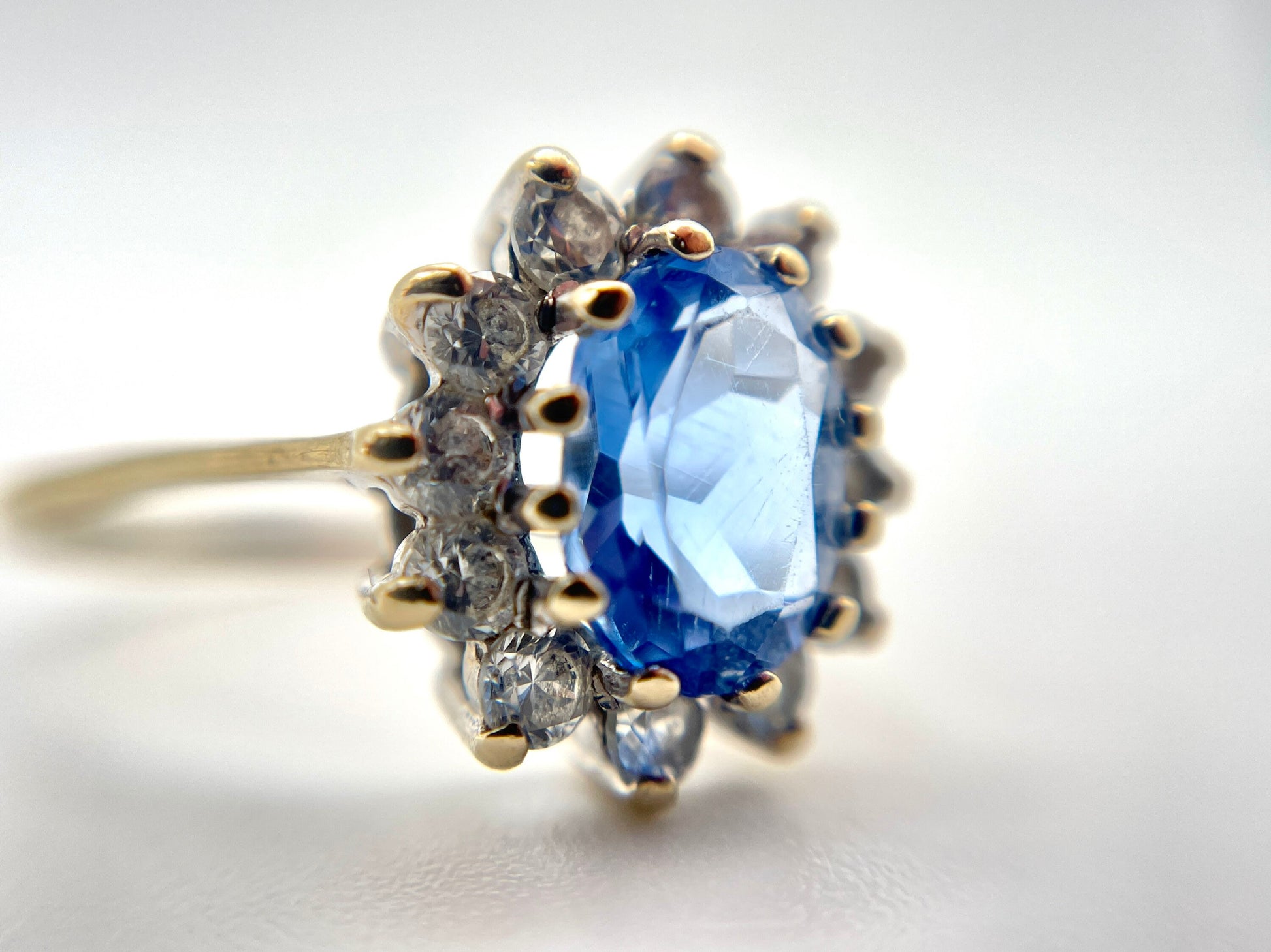 Vintage 9ct Gold, Blue and White CZ Halo Ring - Engagement / 375 / 9k / Cluster / UK Size - M / US Size - 6 1/4