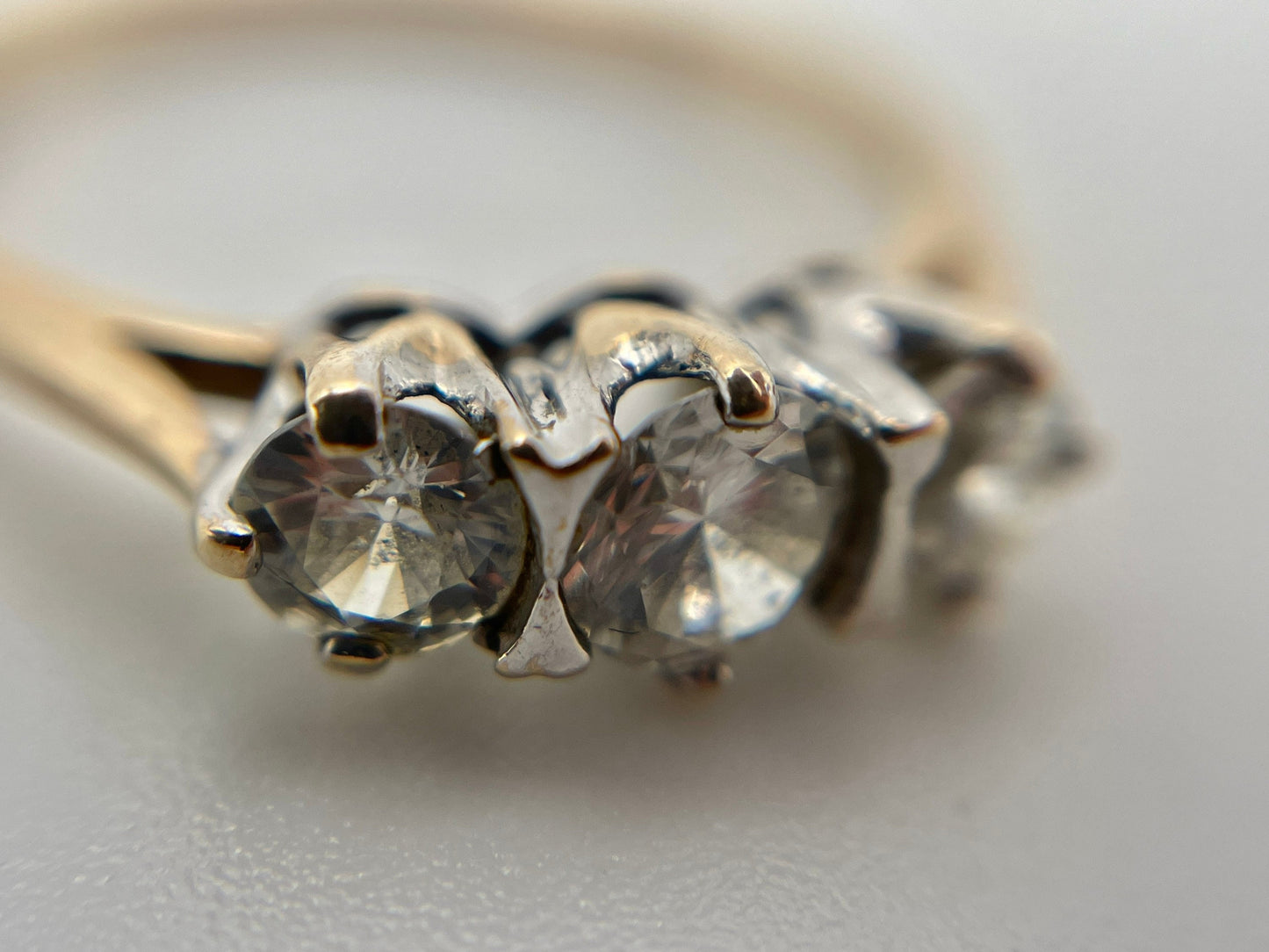 Vintage 9ct Gold and Cubic Zirconia Three Stone Ring - 9K / Engagement Ring / Gift / White Stone / UK Size - M 1/2 / US Size - 6 1/2