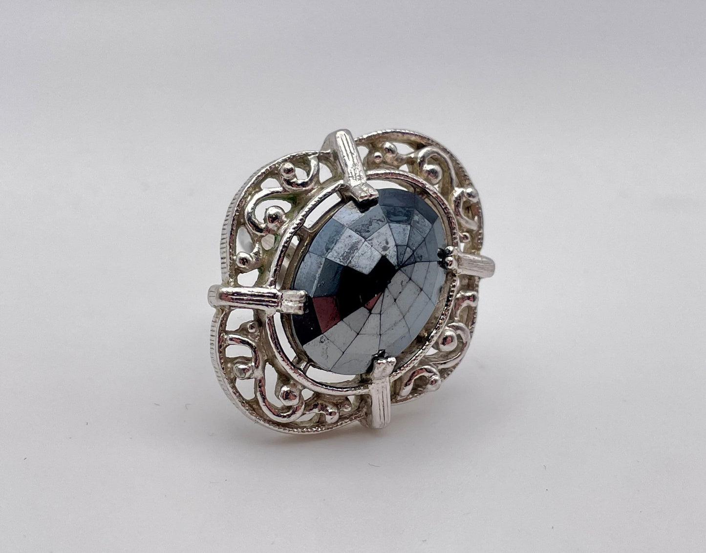 Sarah Coventry Silver Tone Ring - Vintage / Statement / Black Stone / Cocktail Ring / UK Size - J 1/2 / US Size - 5