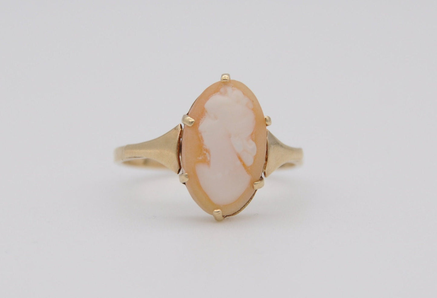 Vintage 9ct Gold Cameo Ring