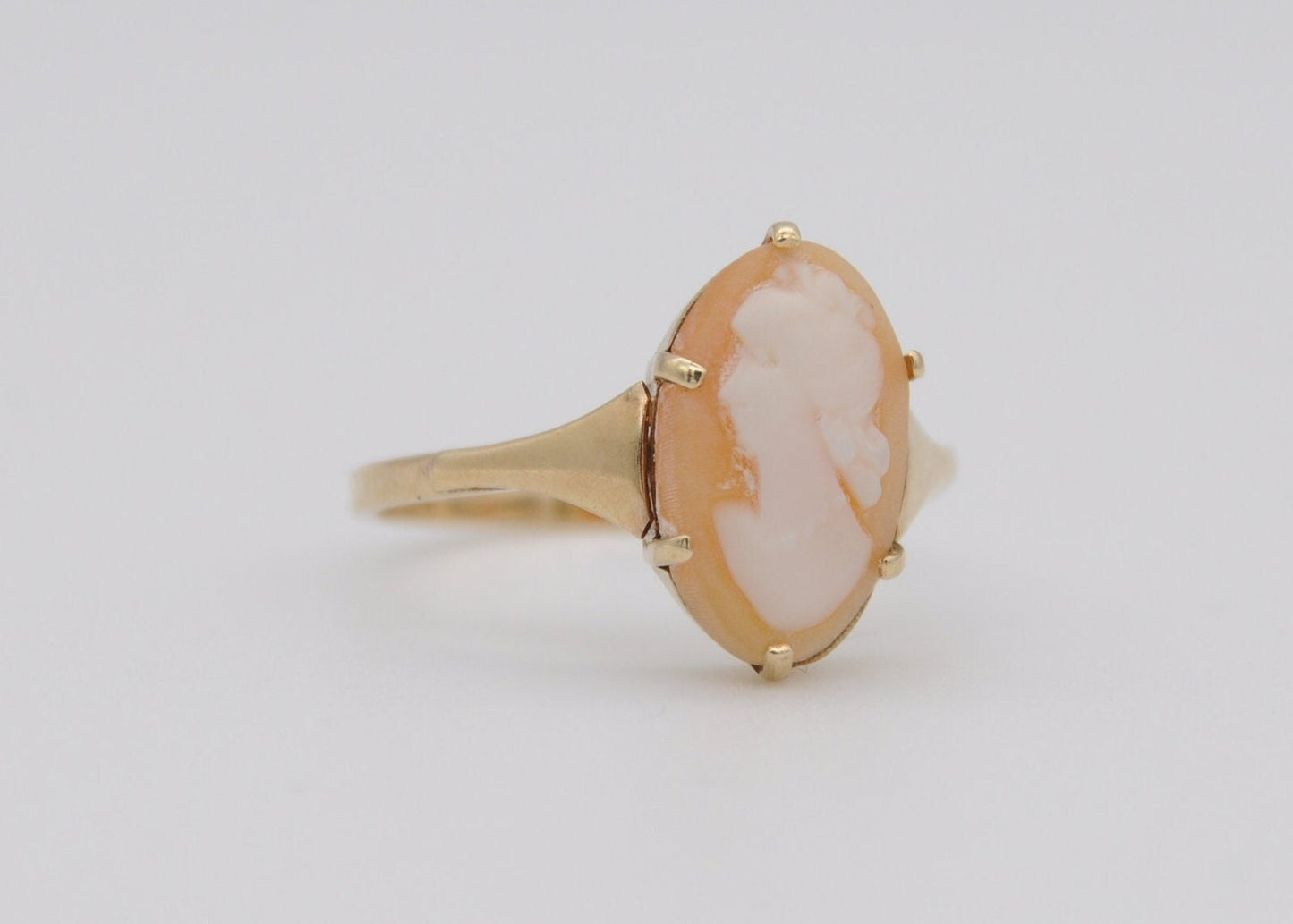 Vintage 9ct Gold Cameo Ring