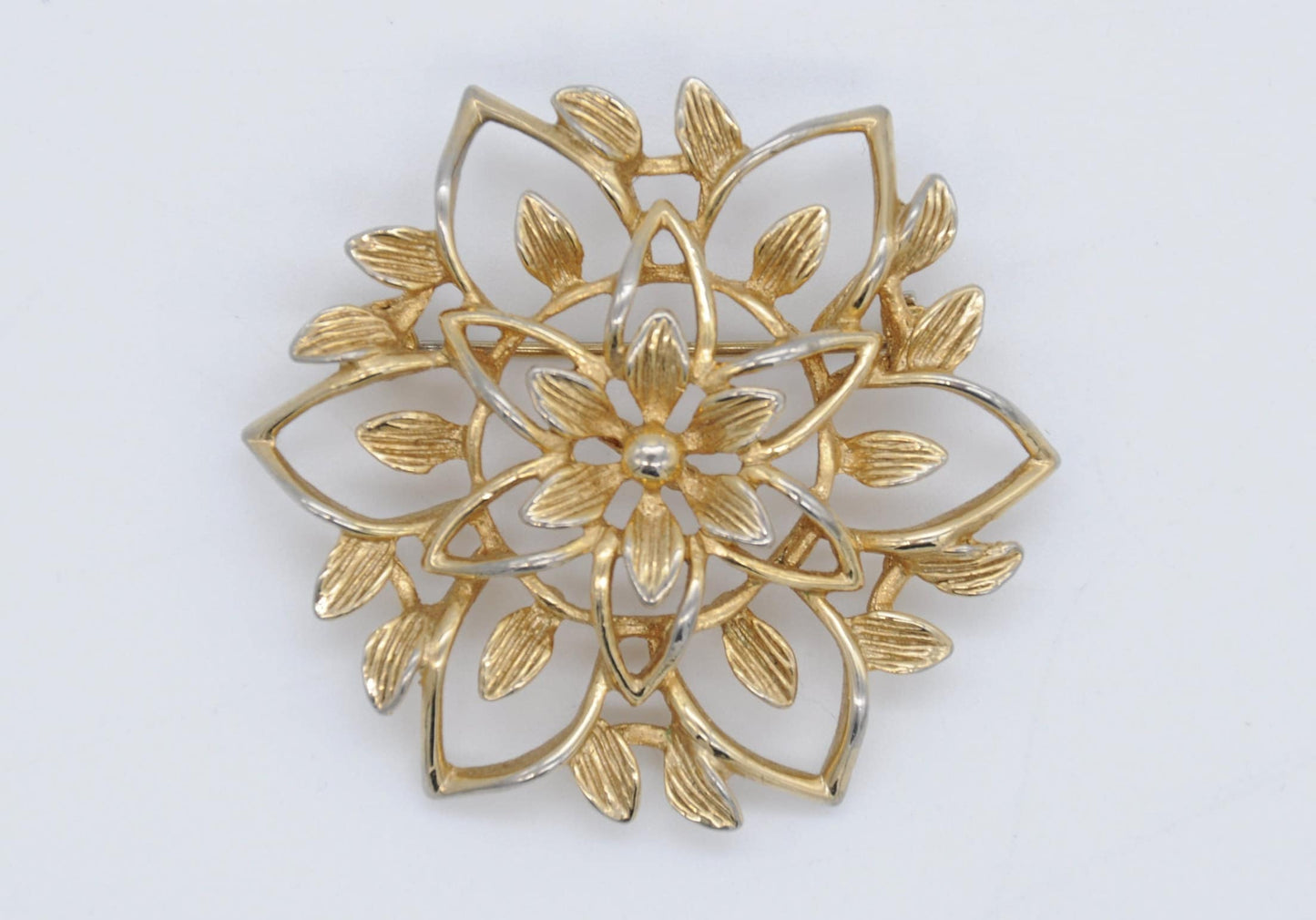 Vintage Sarah Coventry Gold Tone Brooch - Mid-Century / Floral / Leaf Design / Nature / GB