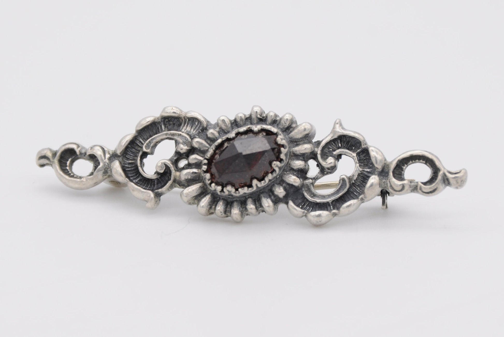 Vintage Sterling Silver Bar Brooch - Ornate / Floral / 925 / Sterling Silver / Faceted / Swirling / Detailed