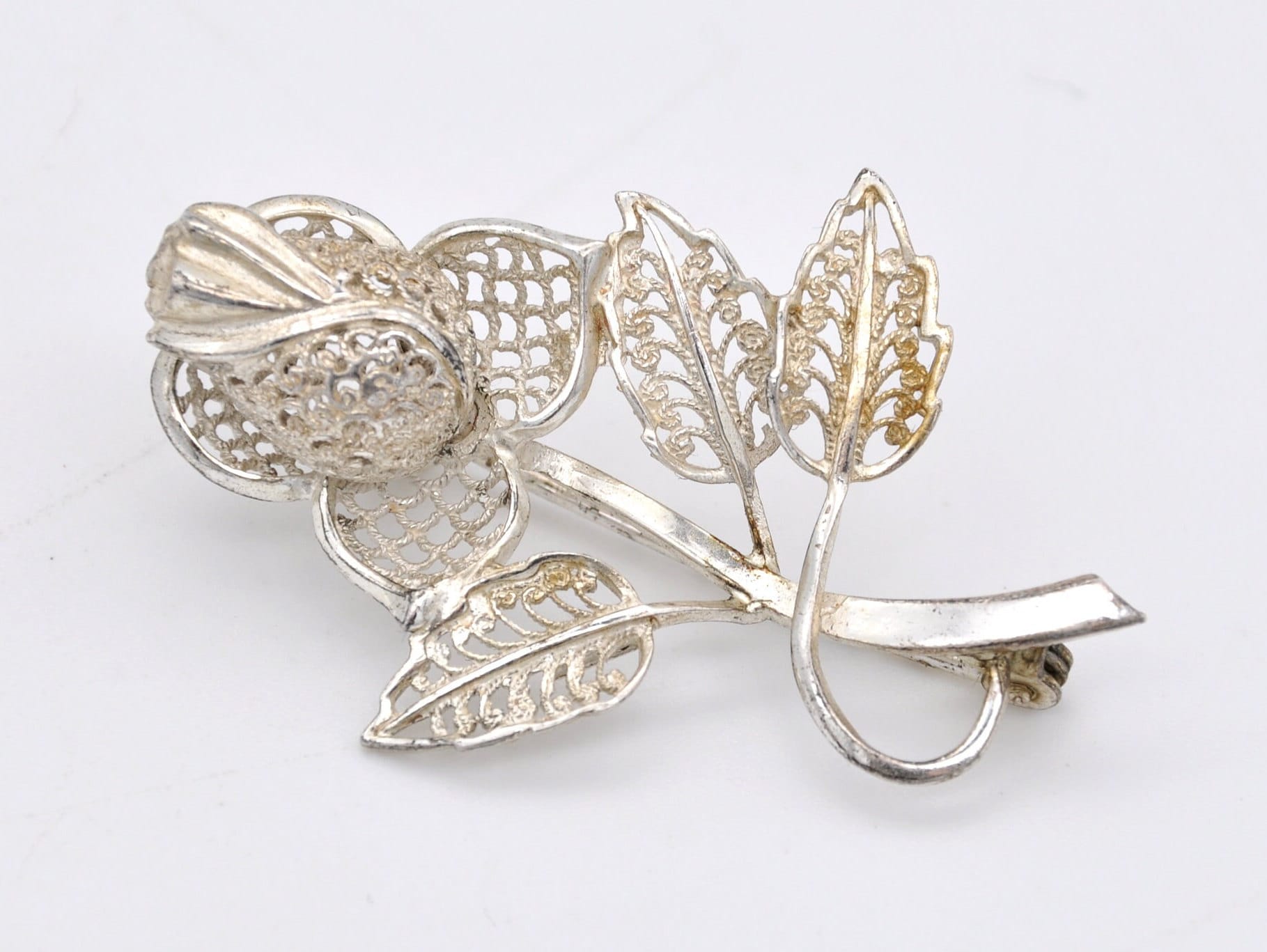 Vintage Sterling Silver Filigree Flower Brooch - Floral / Detailed / 925 / Leaf / Mid-Century