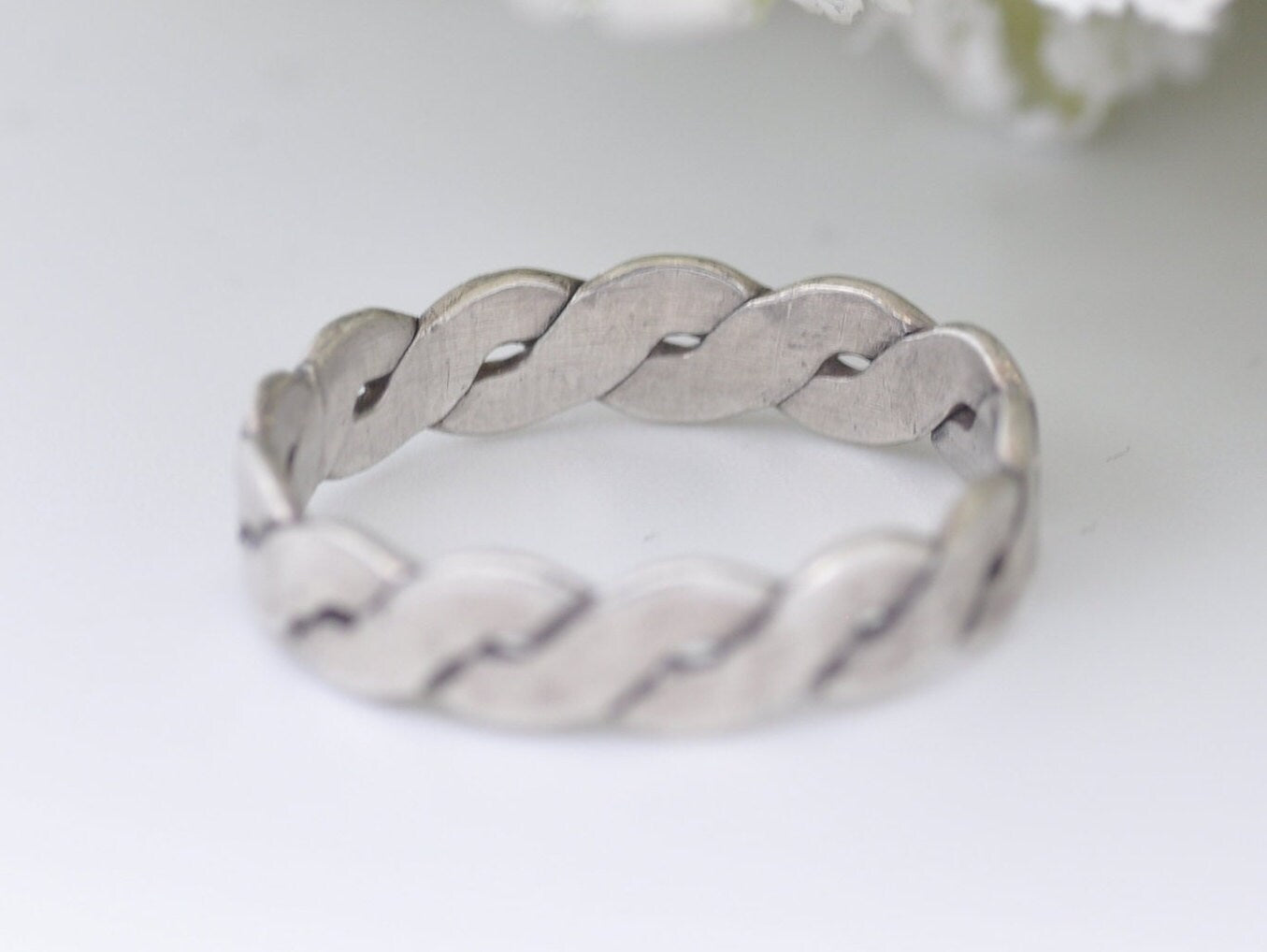 Vintage Silver Tone Celtic Twist Ring - Plaited | Woven | Small Ring | UK Size - J 1/2 | US Size - 5